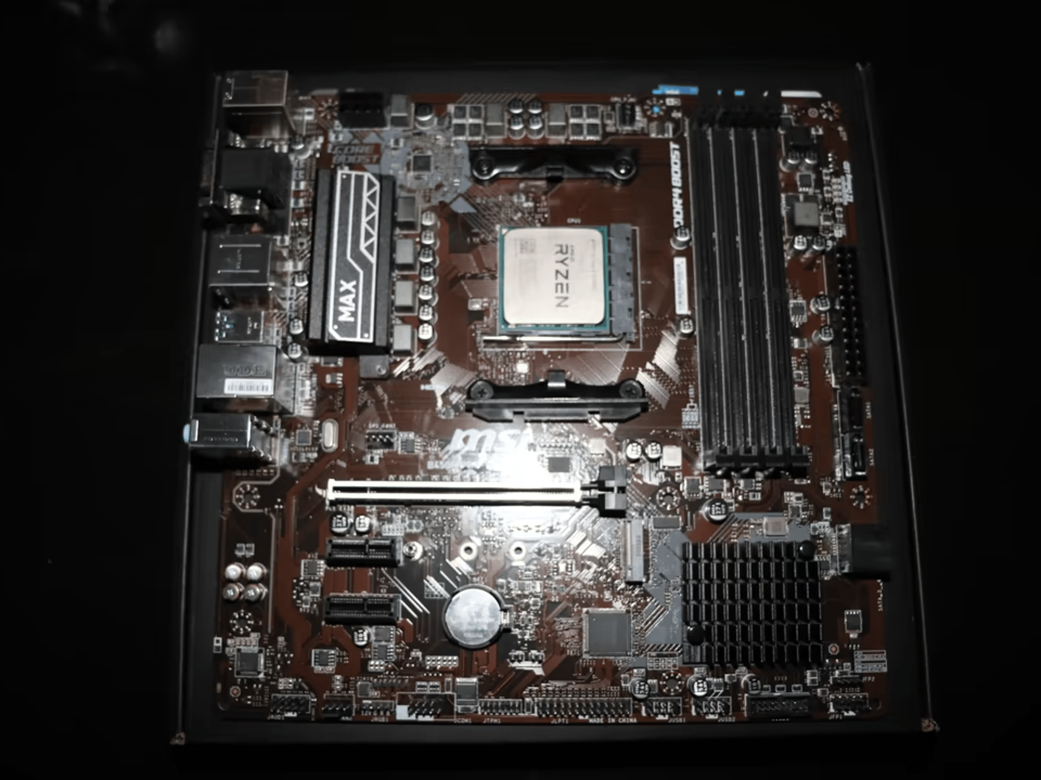 Combo Deal MSI B450m Pro VDH MAX with Ryzen 3 3200G also includes CPU Stock Fan