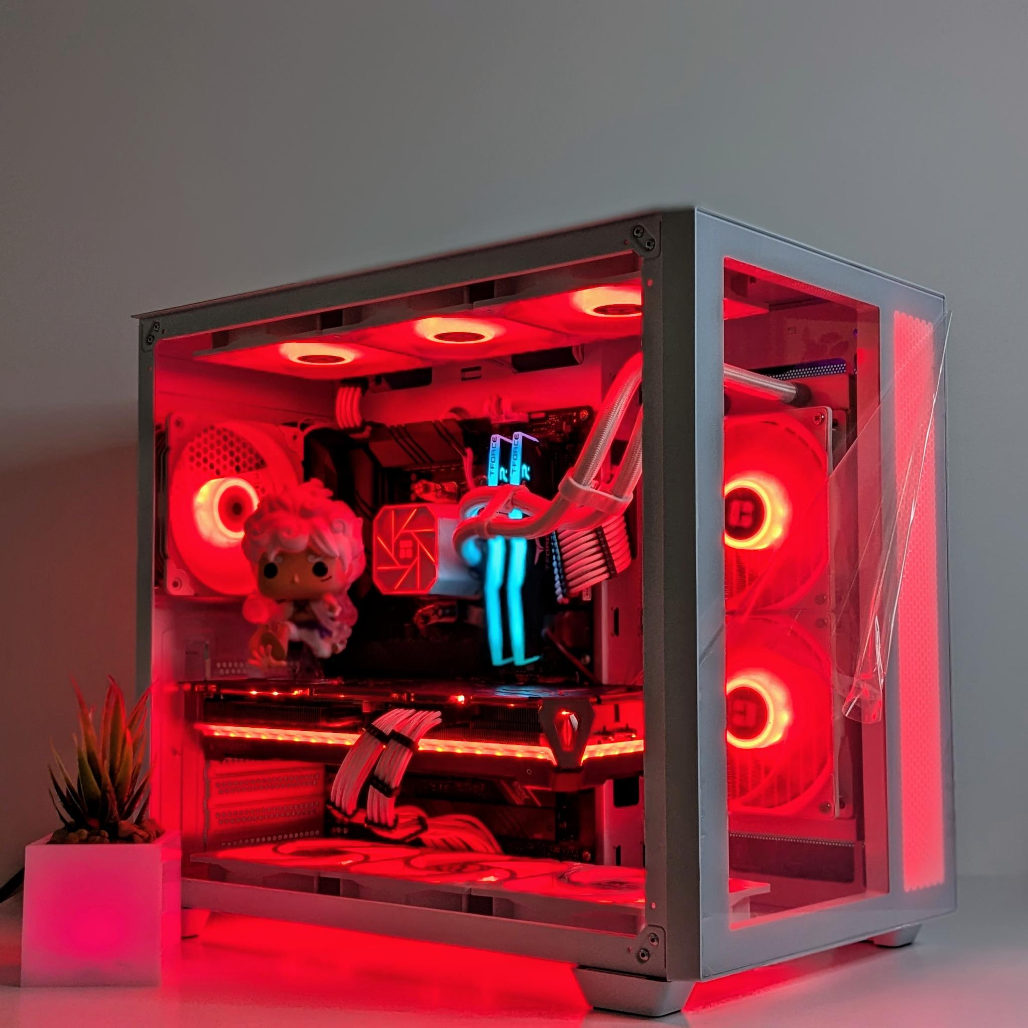 ⚪️🌩️Luffy ”5th-Gear”⚪️RX 7800XT⚪️Ryzen 7⚪️32GB RAM⚪️1TB NVMe PCIE(Gen 4x4)⚪️Windows 11 Pro