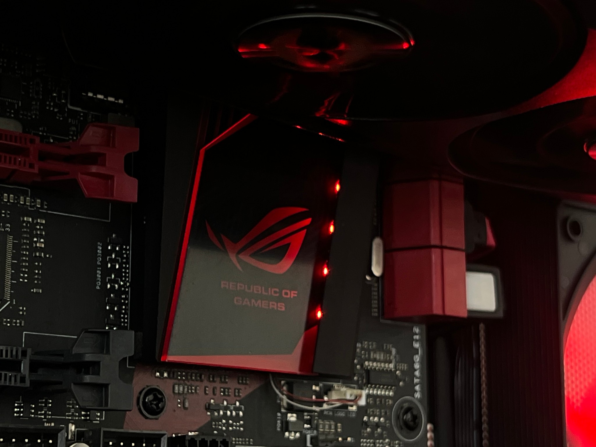 Gaming PC w/ RTX 2080 Ti, i7-4790K, 32GB RAM, Wifi 6E