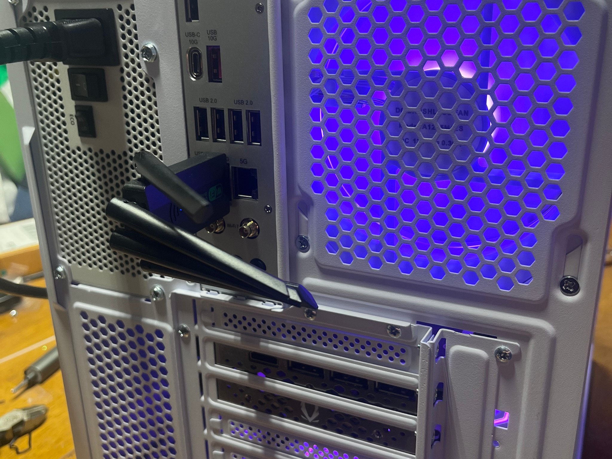 RTX 4070 Ti | Ryzen 7 9850X3D | 1 TB NVME | 32 GBs RAM | White Gaming PC