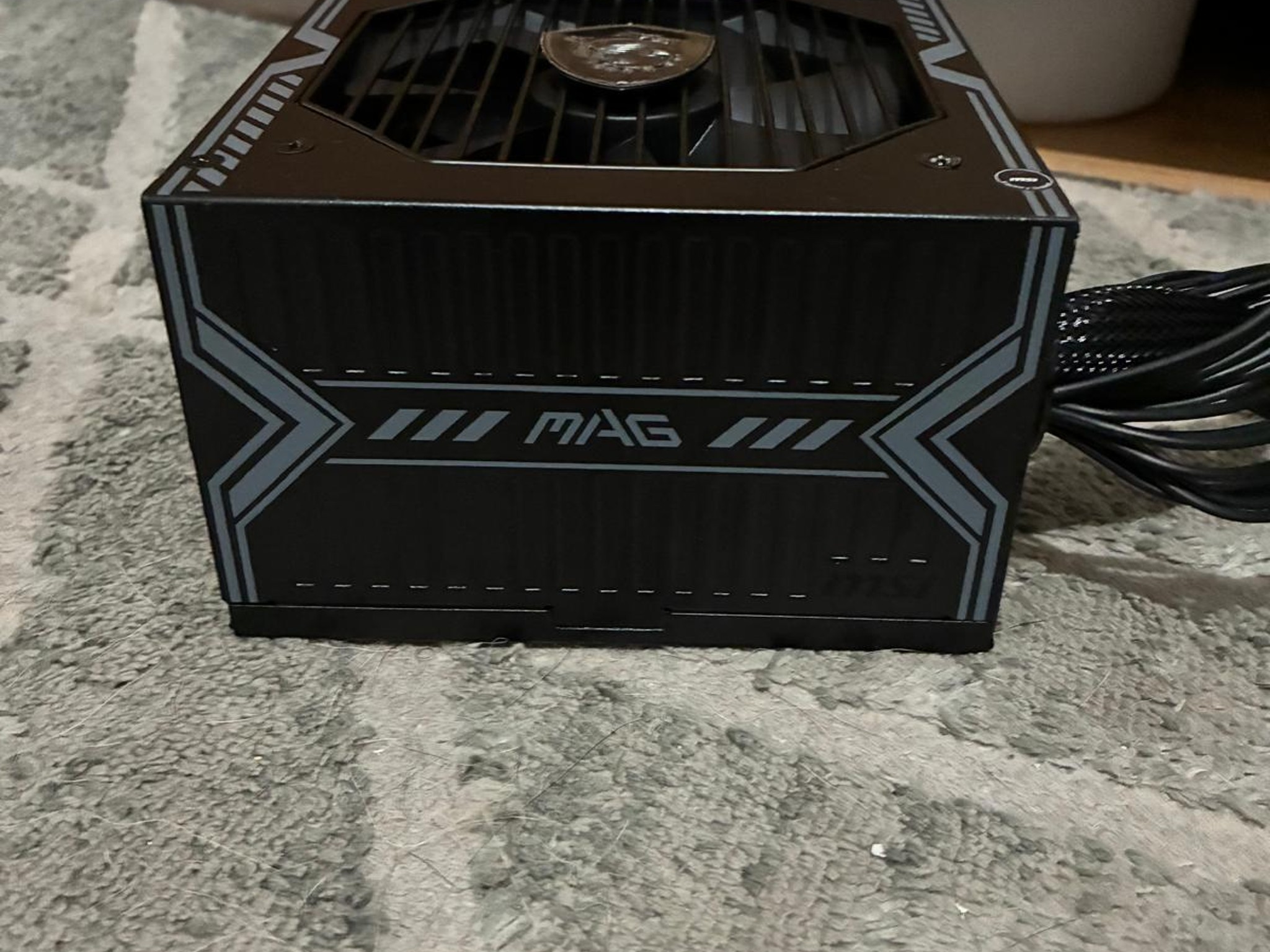 MSI MAG A550BN, Non-Modular Compact 550W Power Supply