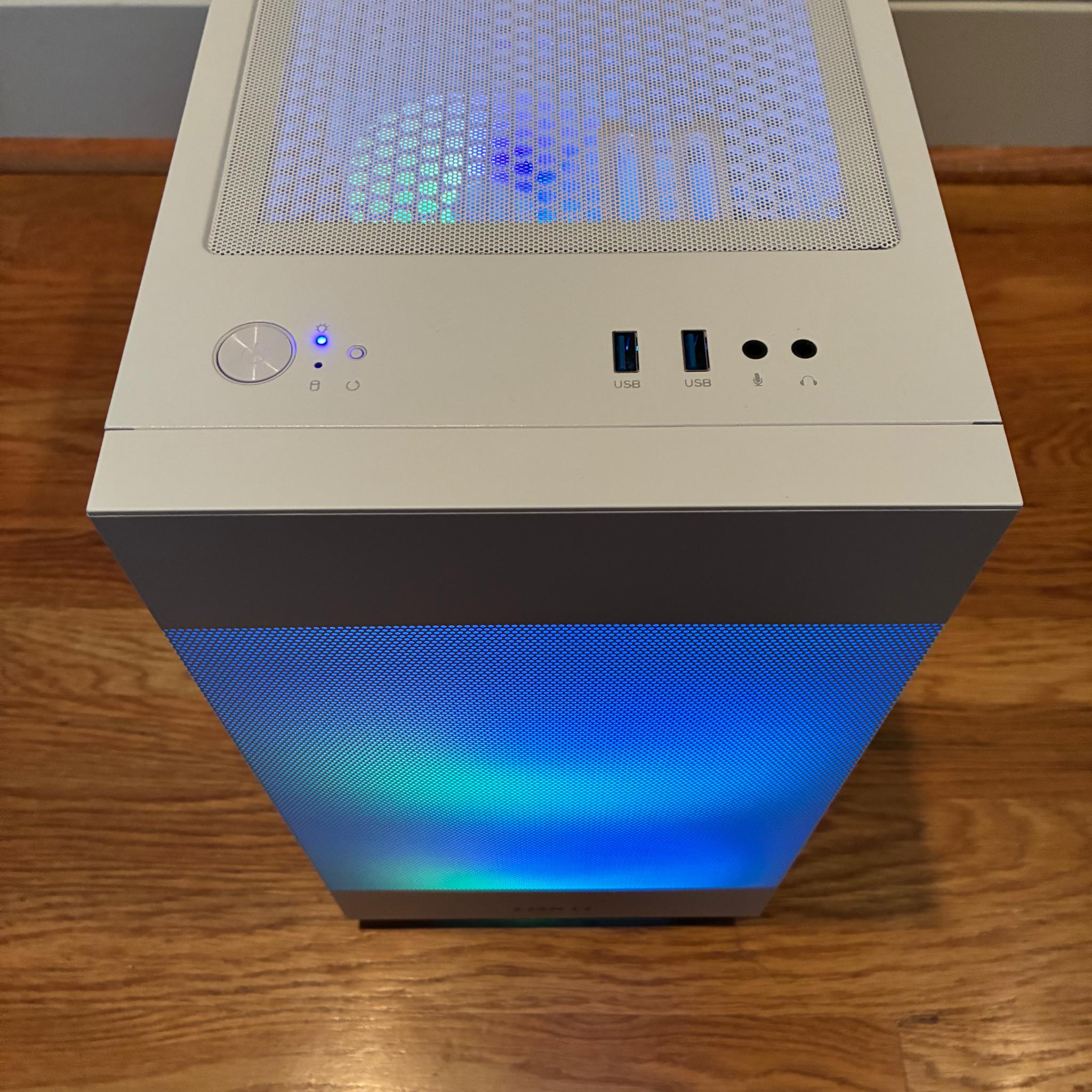 RX 9060XT R7 5800XT WHITE RGB GAMING PC 32GB 1TB SSD WiFi 6 BLUETOOTH WINDOWS 10/11