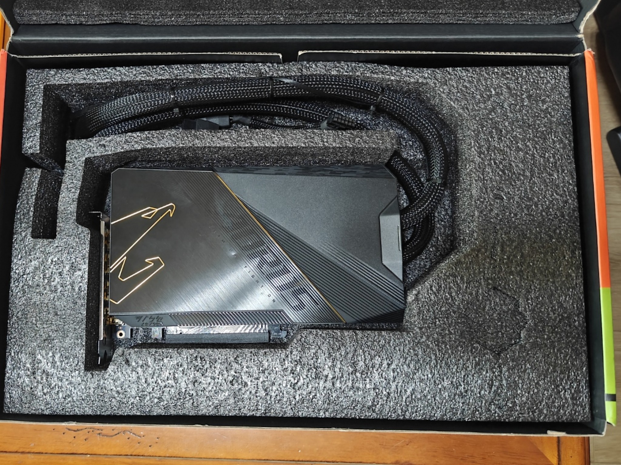 Gigabyte RTX 3090ti Aorus Extreme Waterforce