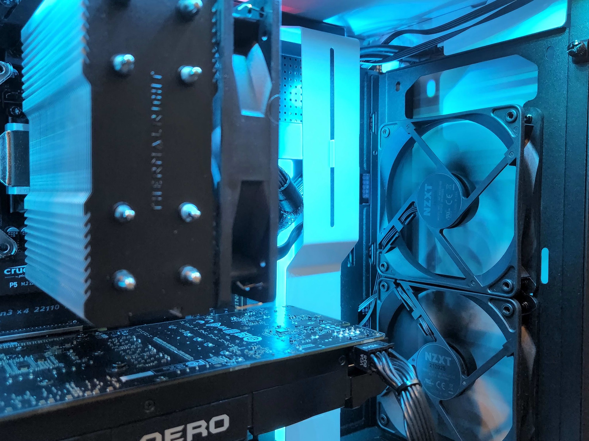 Custom 6700k | GTX 1070 | 16GB 3000 MHz | 1TB NVME SSD Gaming PC