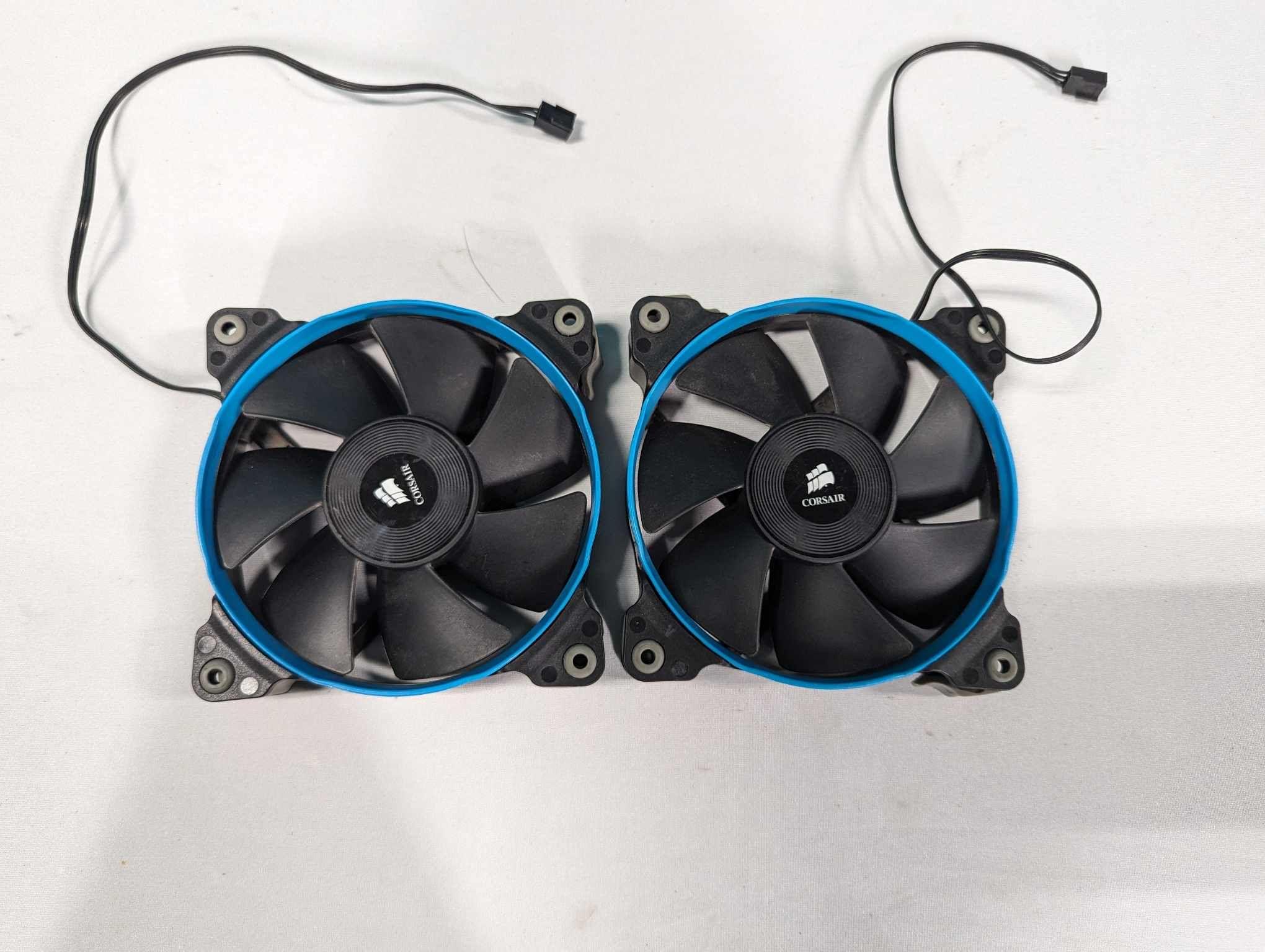Lot of 4 Corsair 120mm Case fans. (PWM) Free ship!