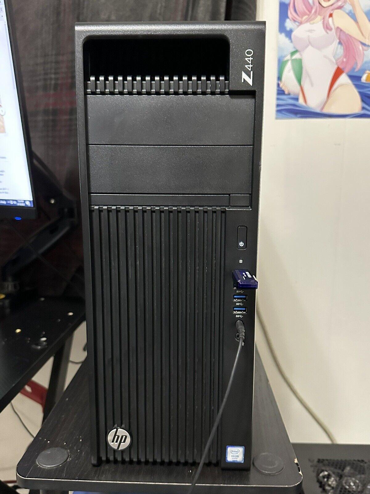 HP Z440 Workstation Xeon 2690V3 12-Core, RX 5700XT, 48GB RAM-2133MHZ, 1TB SSD