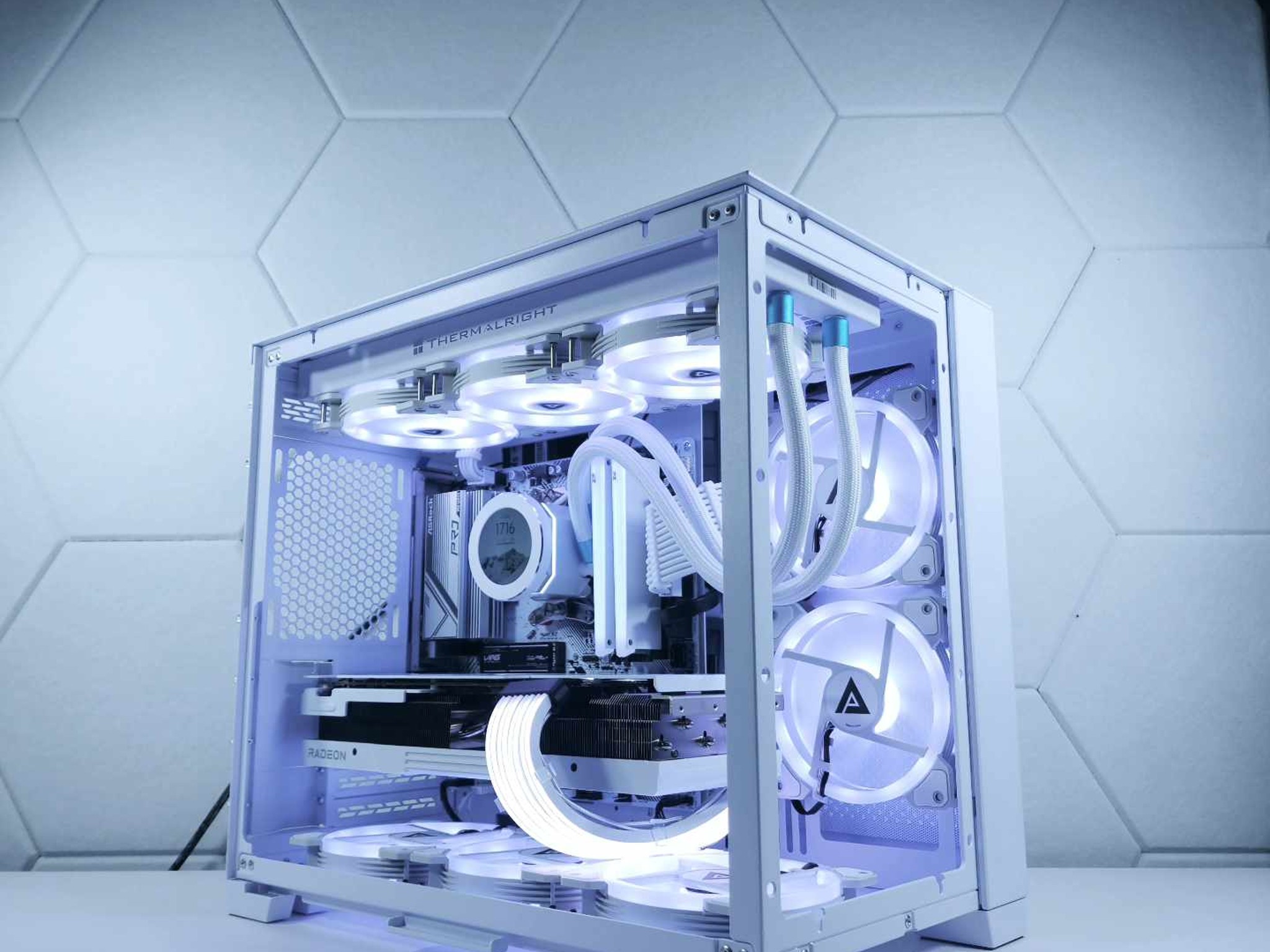 🤍🤍4K 1440p Gaming | RX 7900 XTX | Ryzen 9 5900X | 64GB 3200MHz | 2TB NVMe SSD