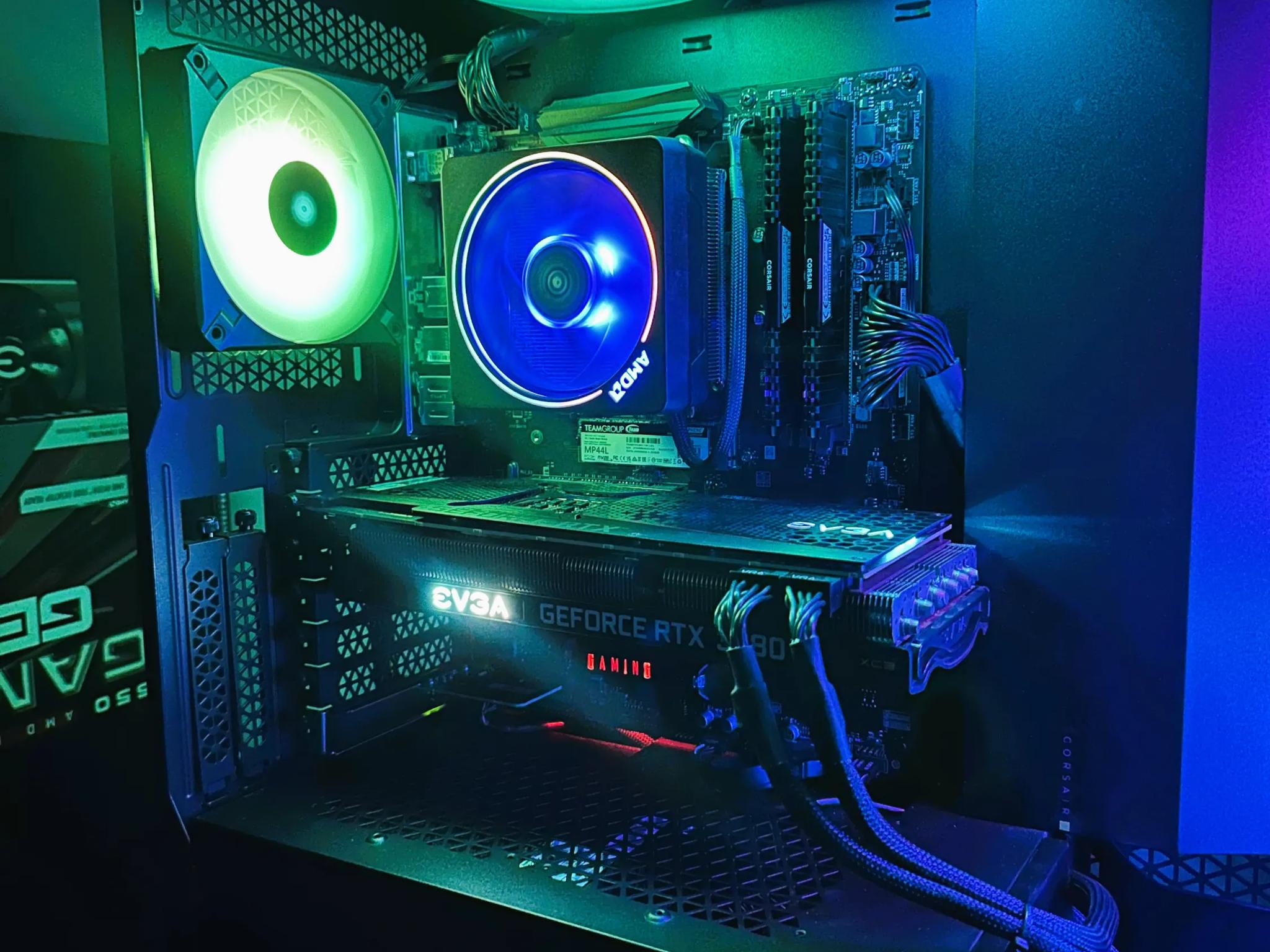 RTX 3080 - AMD RYZEN 9 3900X - 64 GB RAM - 1 TB SSD - GAMING PC