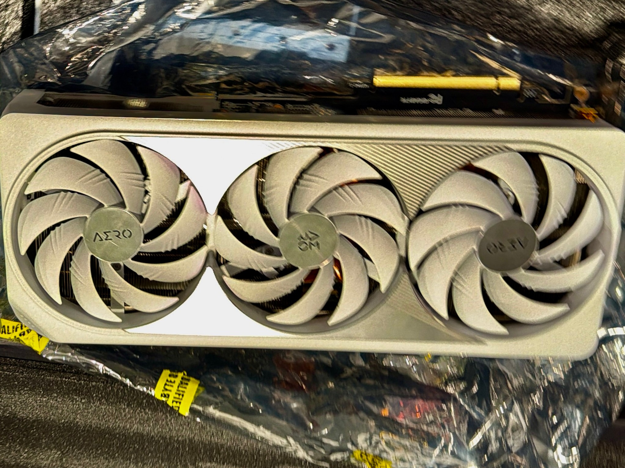Gigabyte AERO OC GeForce RTX 4090