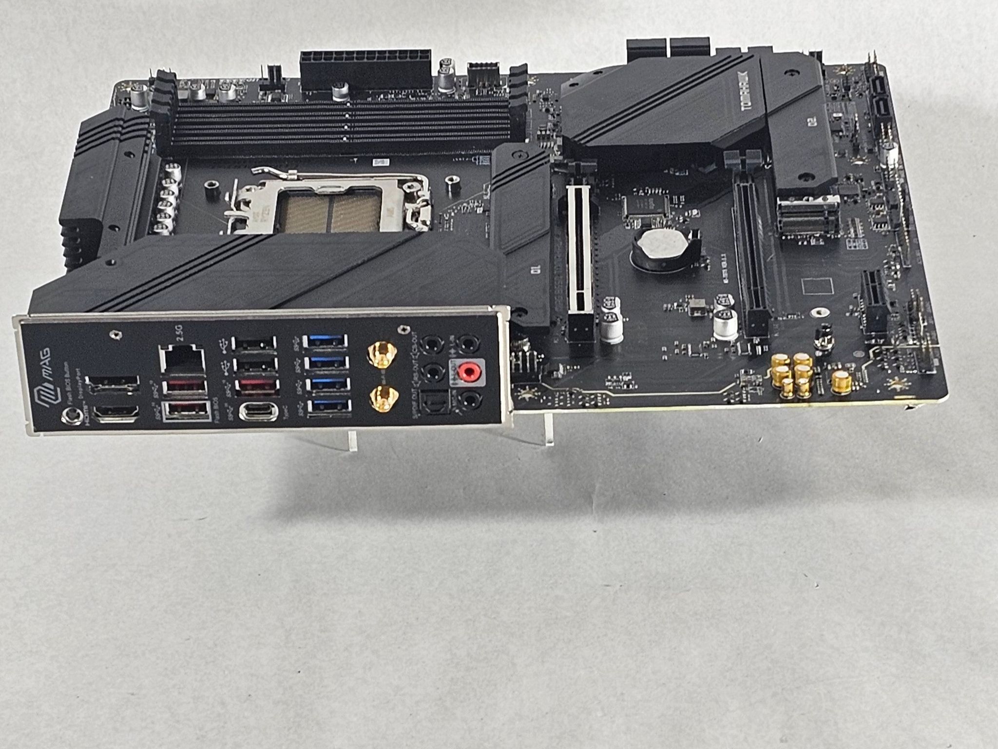 MSI B650 Tomahawk WiFi AMD AM5 DDR5 ATX Motherboard