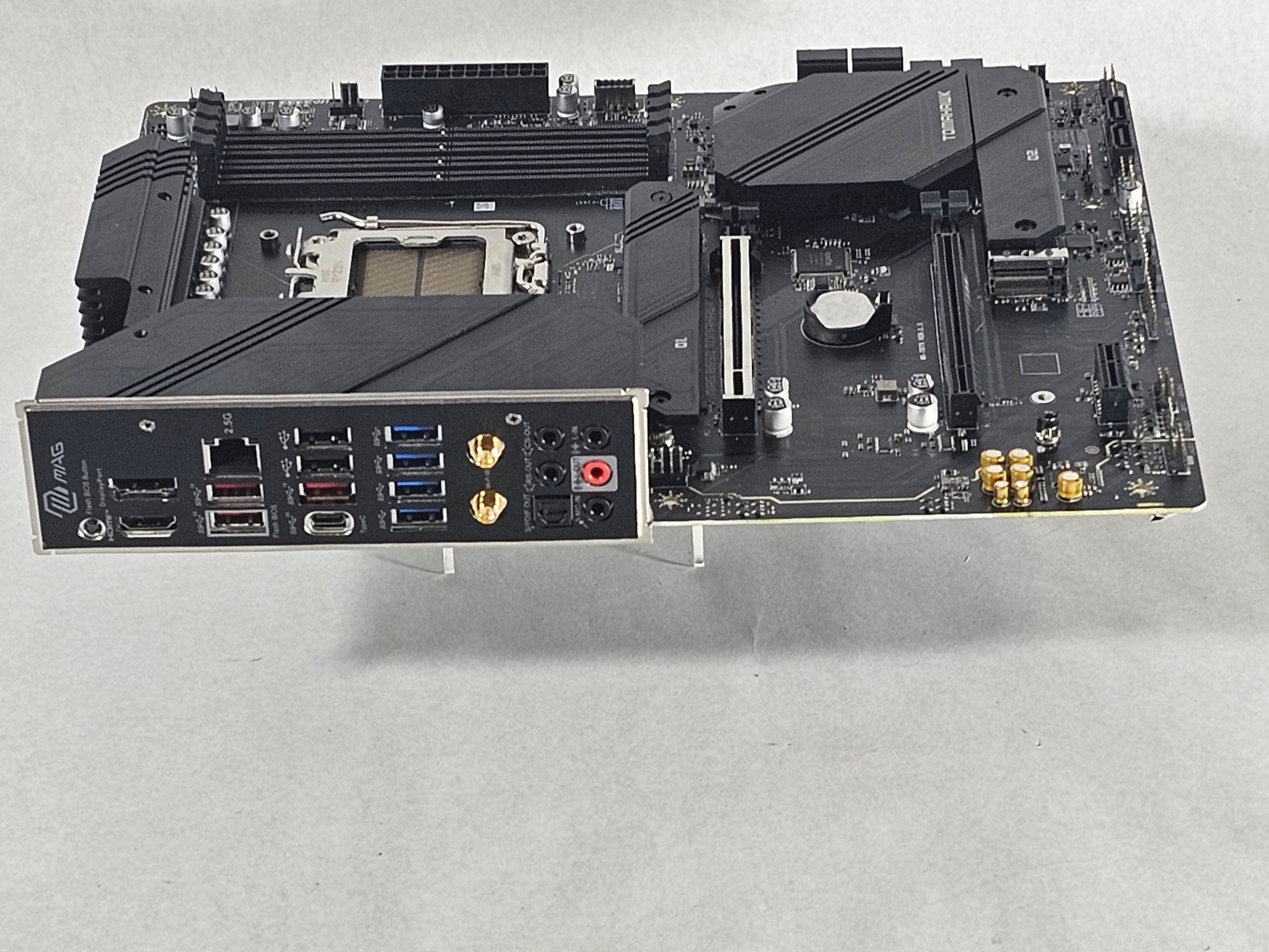 MSI B650 Tomahawk WiFi AMD AM5 DDR5 ATX Motherboard