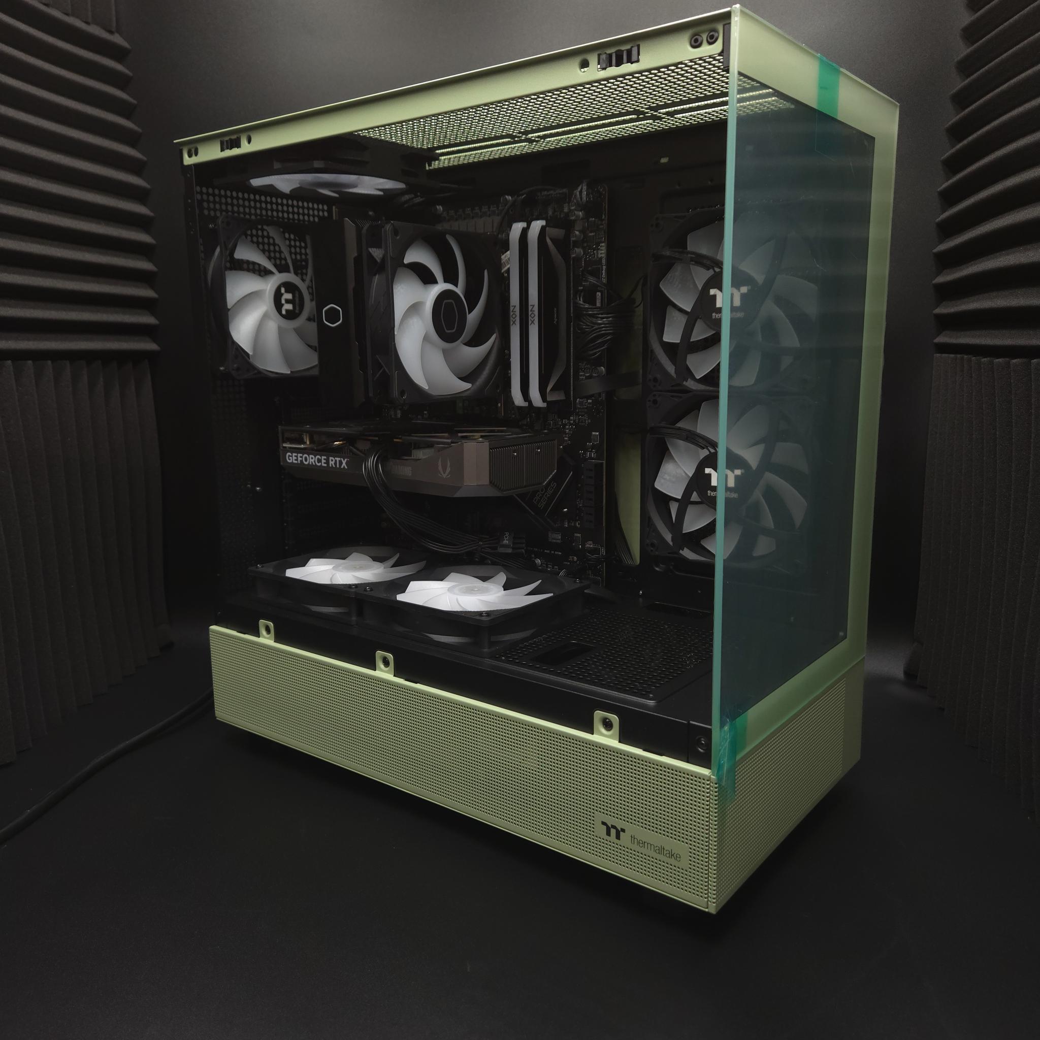 Custom Matcha Gaming PC | RTX 5060 | Ryzen 7 8700F | 32GB DDR5 | 1TB SSD