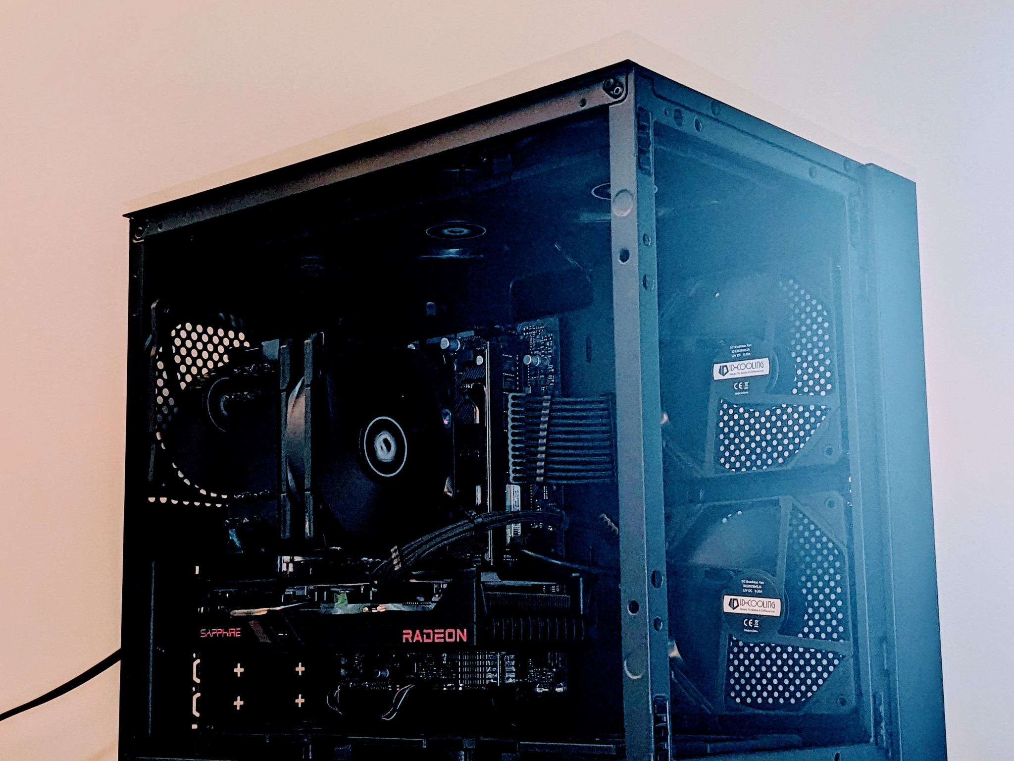 All Black Custom Gaming PC⚫️RX 6600XT ⚫️ Ryzen 5 3600X@4.5GHz⚫️ 16GB RAM ⚫️ 1TB NVMe ⚫️ Windows 11