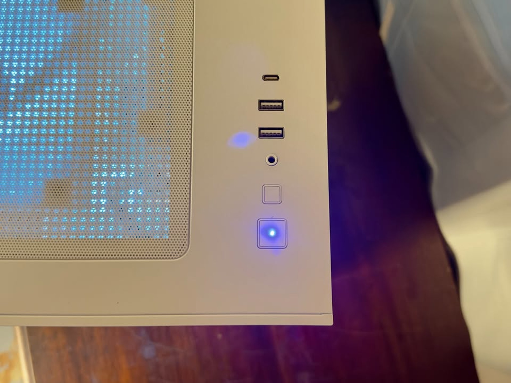 🌬️💠 Frostbyte Mini 🌬️💠 | RGB Gaming PC (NVIDIA GTX 1660 Super, Ryzen 5, 1TB NVMe SSD)