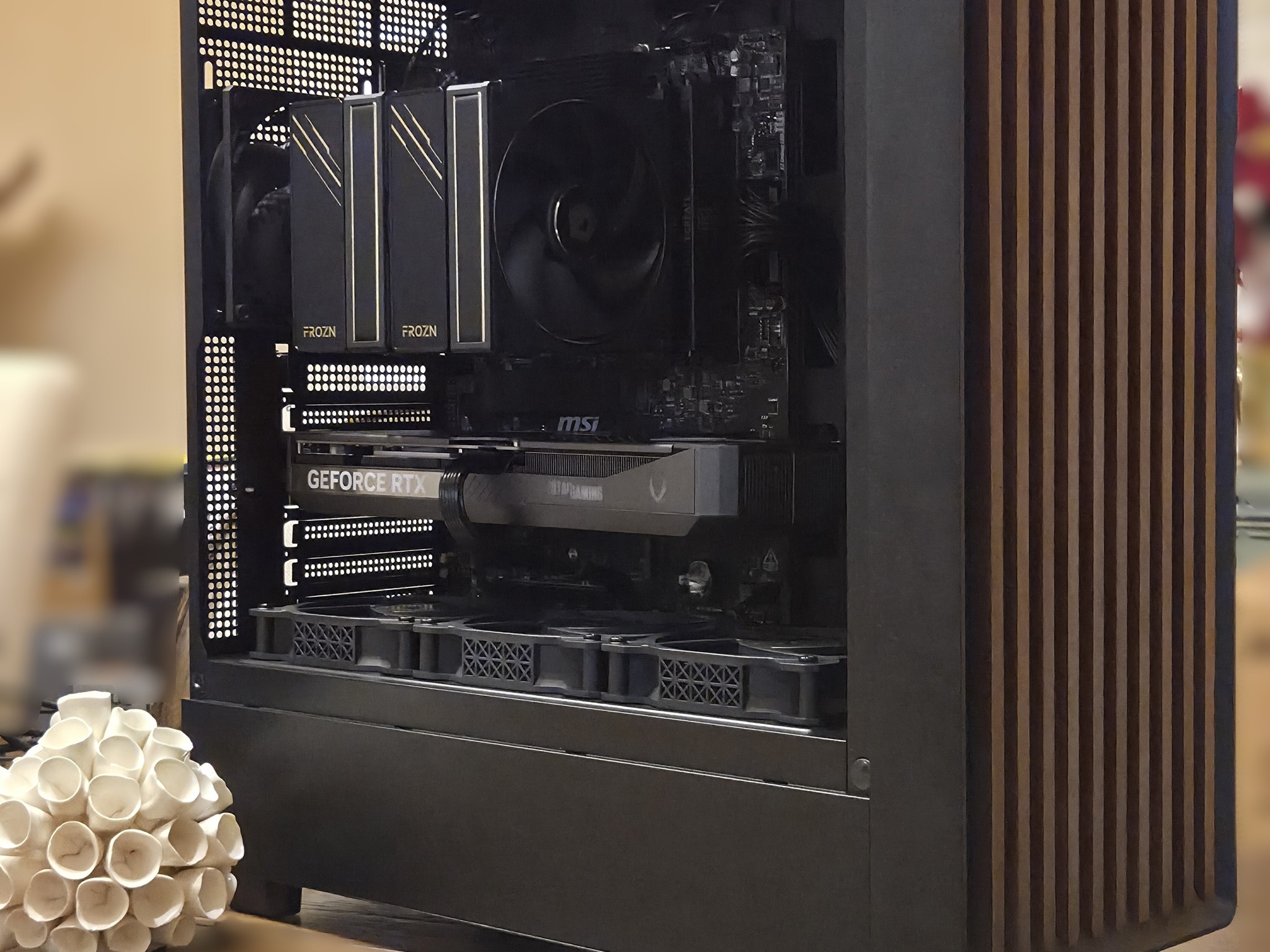 The Golden Flake! ✨ | RTX 5070 Gaming PC | Ryzen 5 9600X | 32GB DDR5 | 1TB NVMe | Windows 11 Pro
