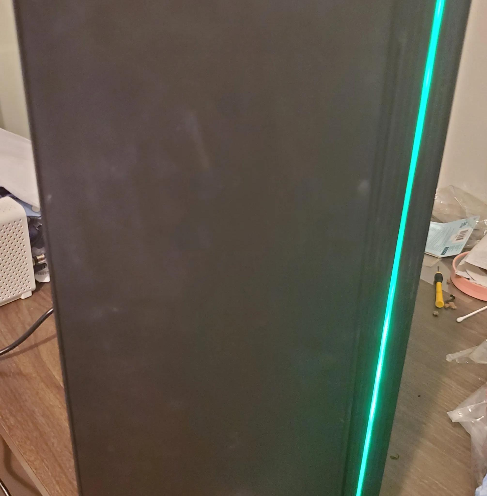 High End Gaming PC (i5-9600KF + Radeon RX Vega 56) SPECS AND BENCHMARKS IN DESCRIPTION! 