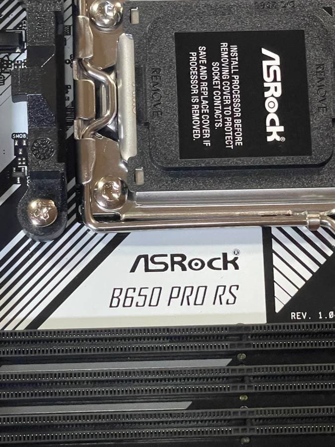 AsRock B650 PRO RS