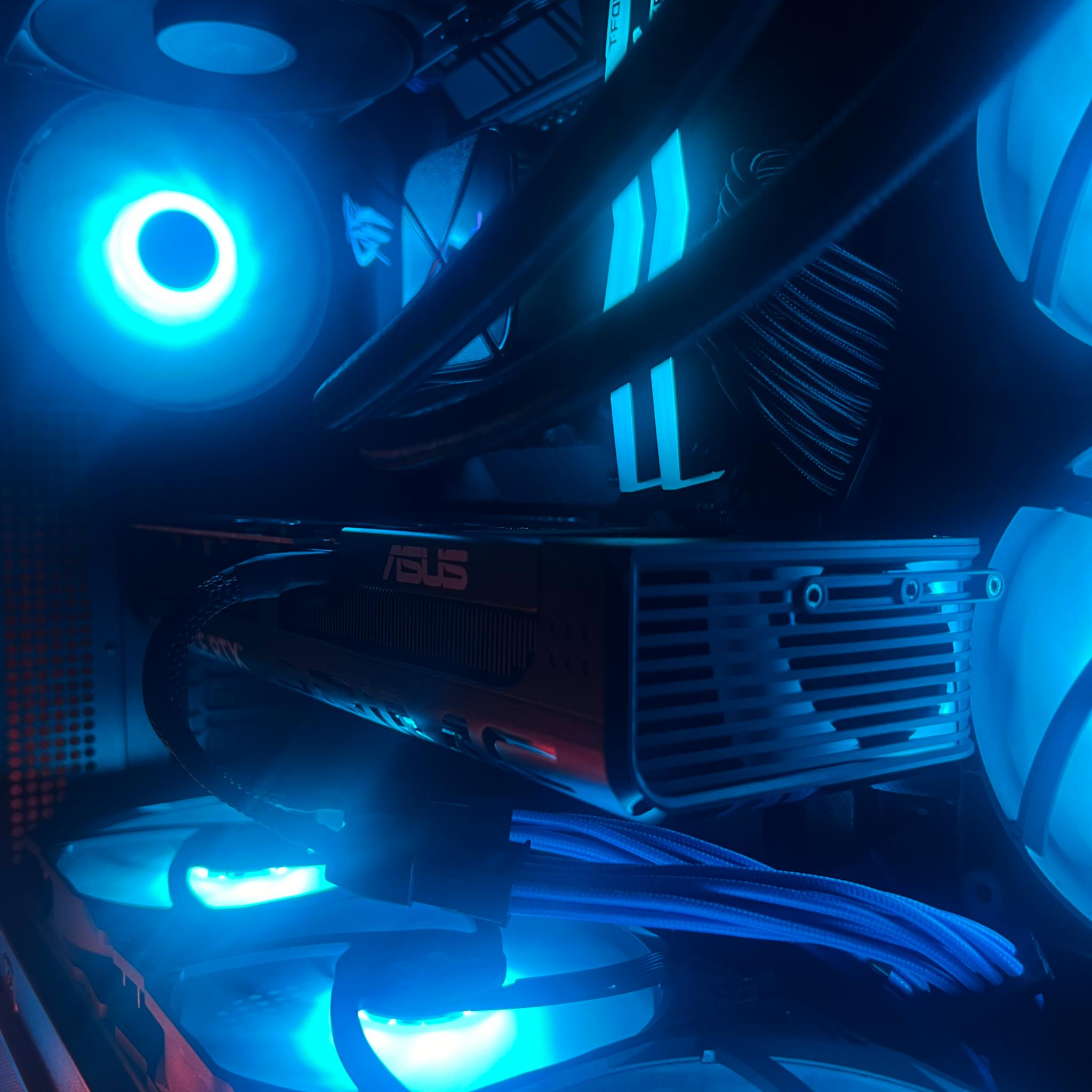 ROG Strix B550-F / Ryzen 9 5900X / 32GB DDR4 @ 3600MHZ