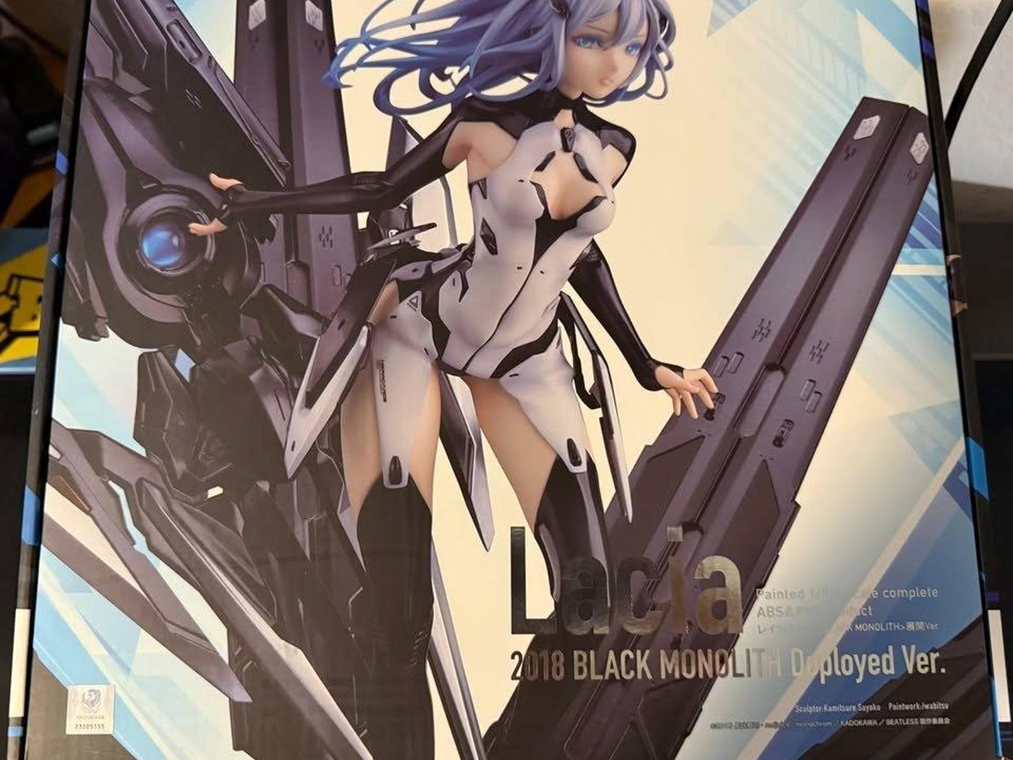 Beatless Lacia: 2018 Black Monolith Deployed Ver. 1/8 Scale Figure