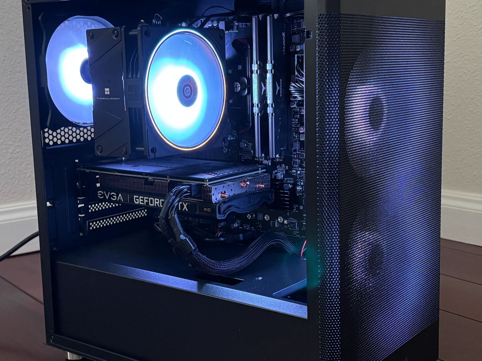 RTX Gaming PC: Ryzen 5600x + RTX 3060 + 16 GB RAM