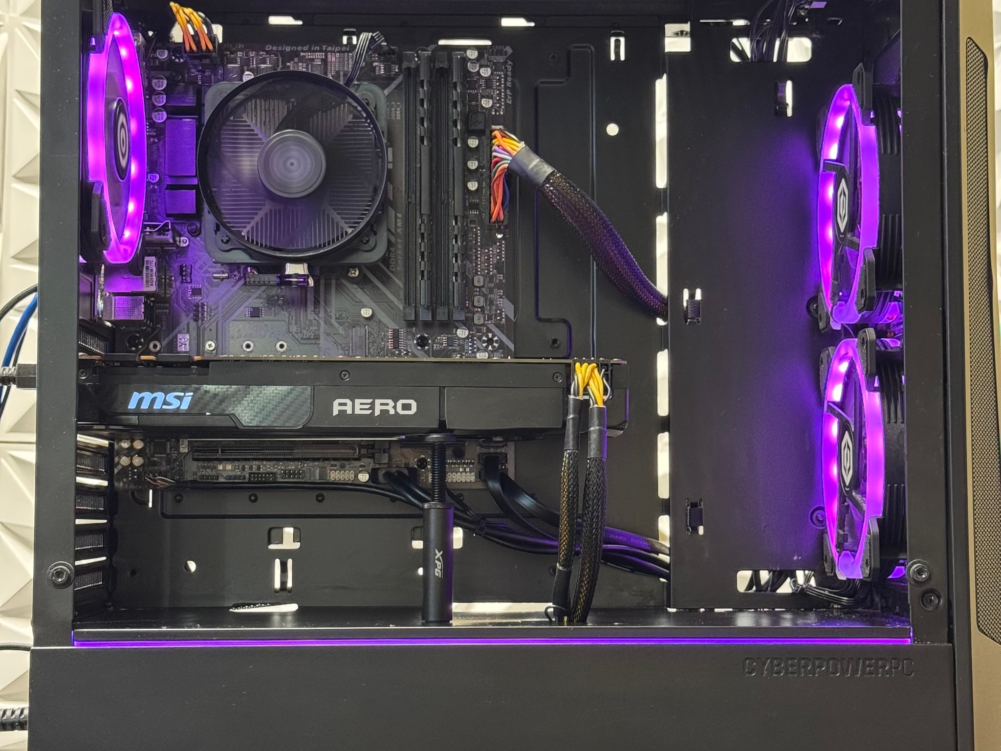 Ryzen 5 3600 / GTX 1070 Ti / 16GB 2666Mhz DDR4 ram / 2TB storage / 650w psu