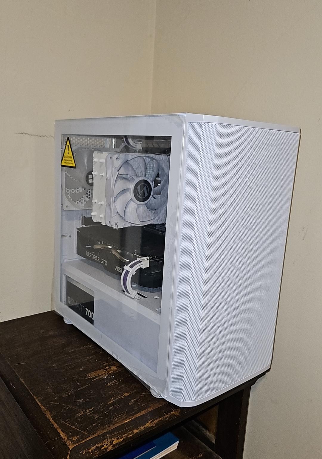 Ryzen 7 3700x GTX 1660 super