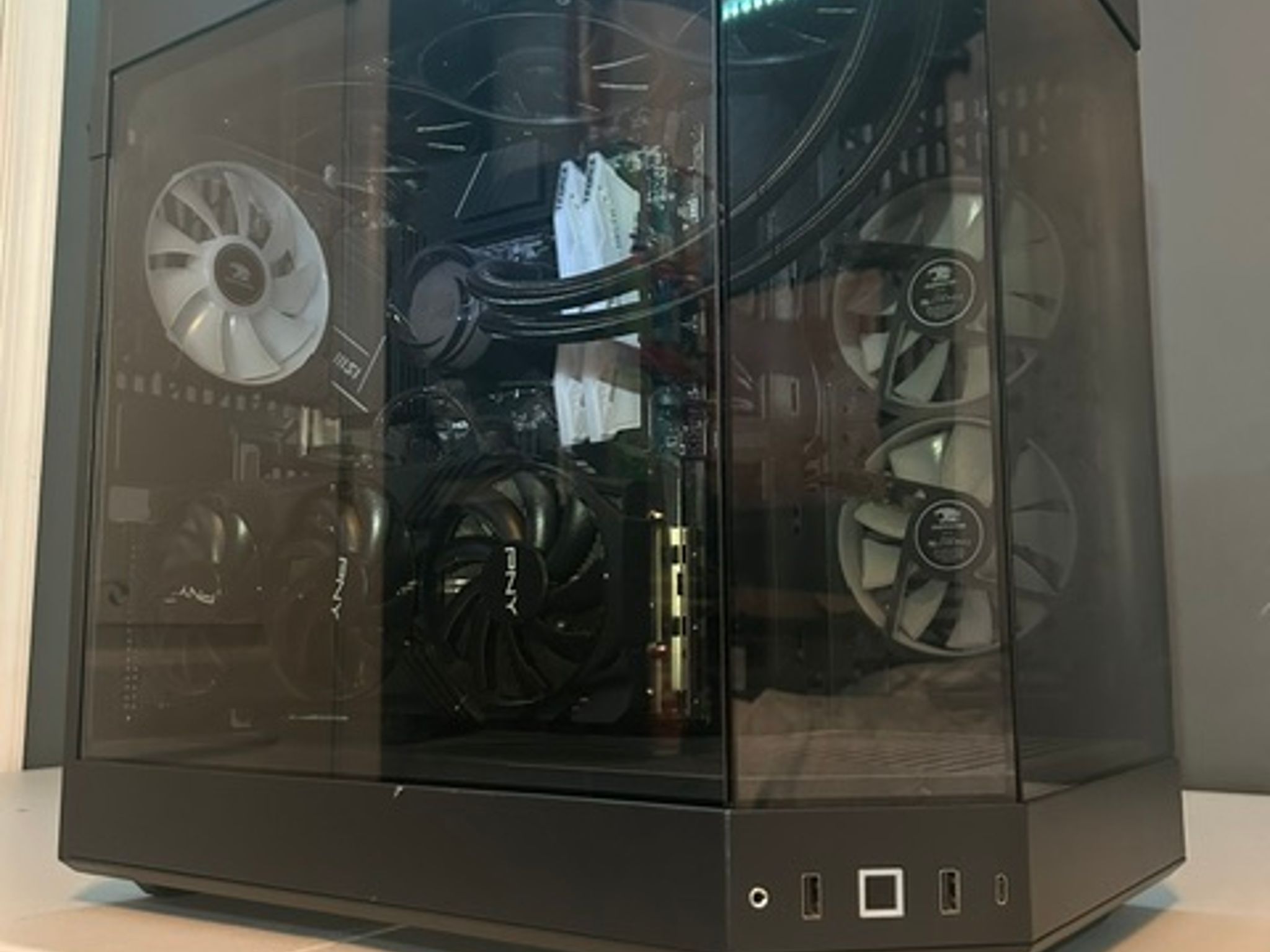 🔥 High-End Gaming PC – RTX 4070 Ti Super + i9-14900KF 🔥