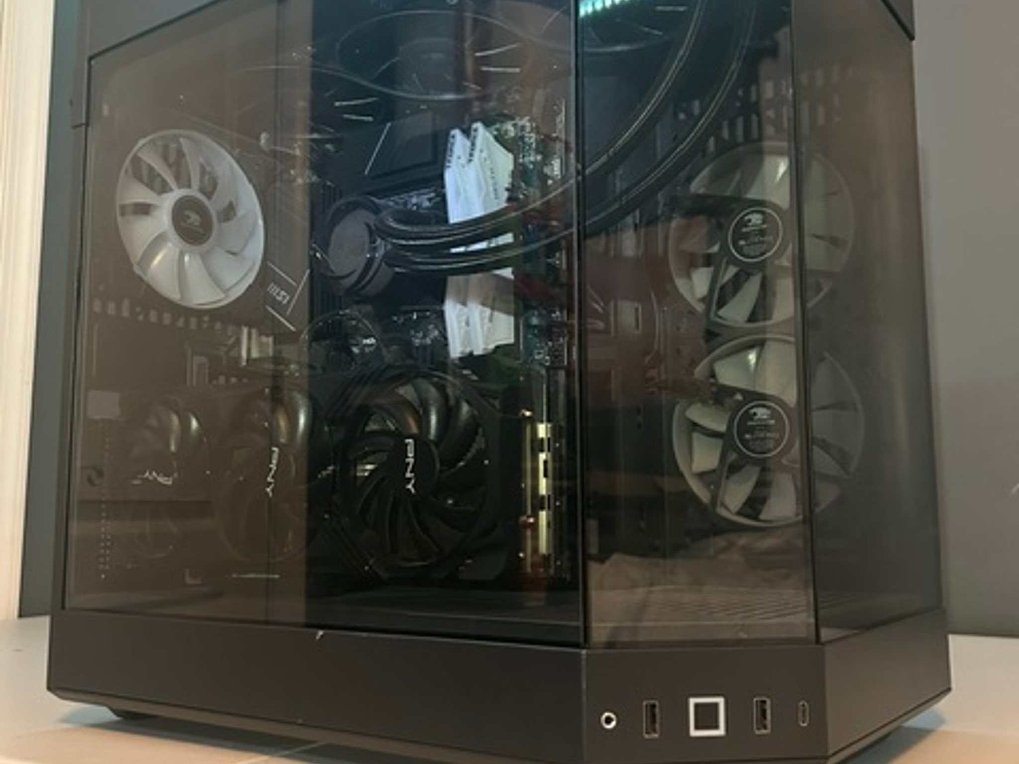 🔥 High-End Gaming PC – RTX 4070 Ti Super + i9-14900KF 🔥