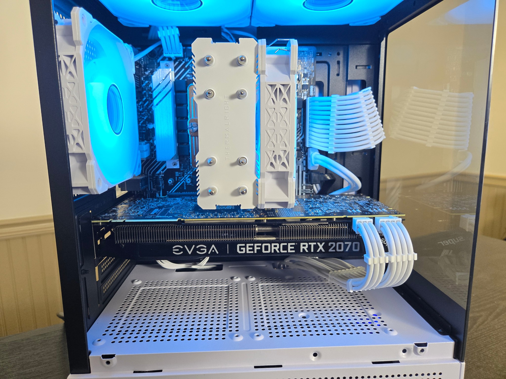 RTX 2070 Super| Intel i5 10400F | 16gb DDR4 | 512gb SSD⚡