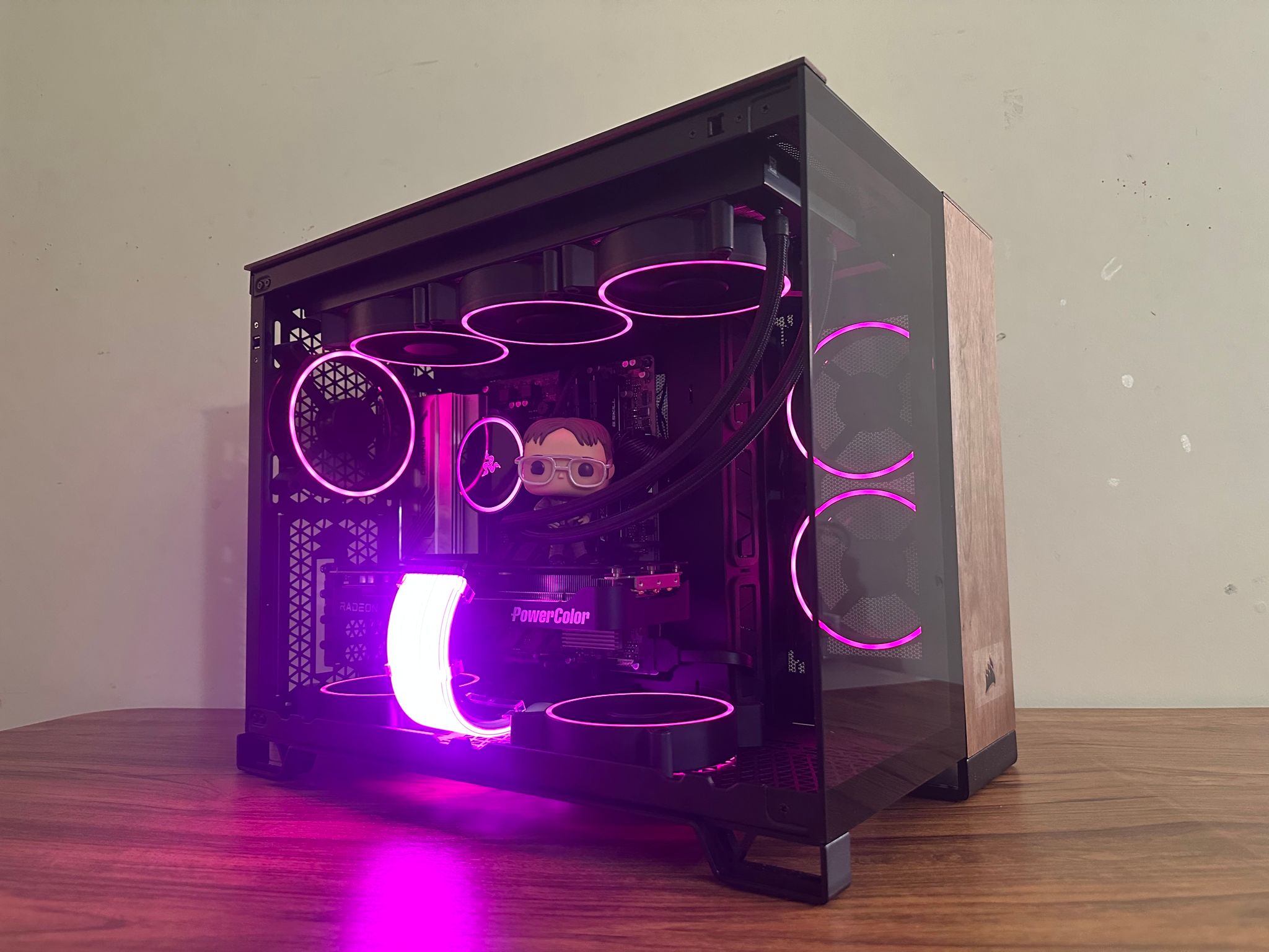 🪵⚡Timber Titan | 9070XT | 32GB DDR5 | Ryzen 9 7900X | 2TB NVMe | Windows 11 Pro |