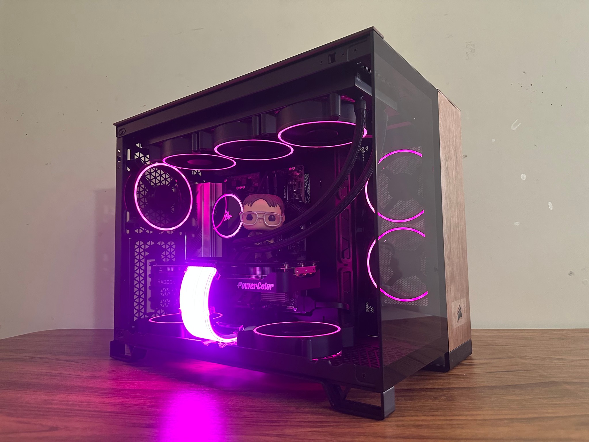🪵⚡Timber Titan | 9070XT | 32GB DDR5 | Ryzen 9 7900X | 2TB NVMe | Windows 11 Pro |