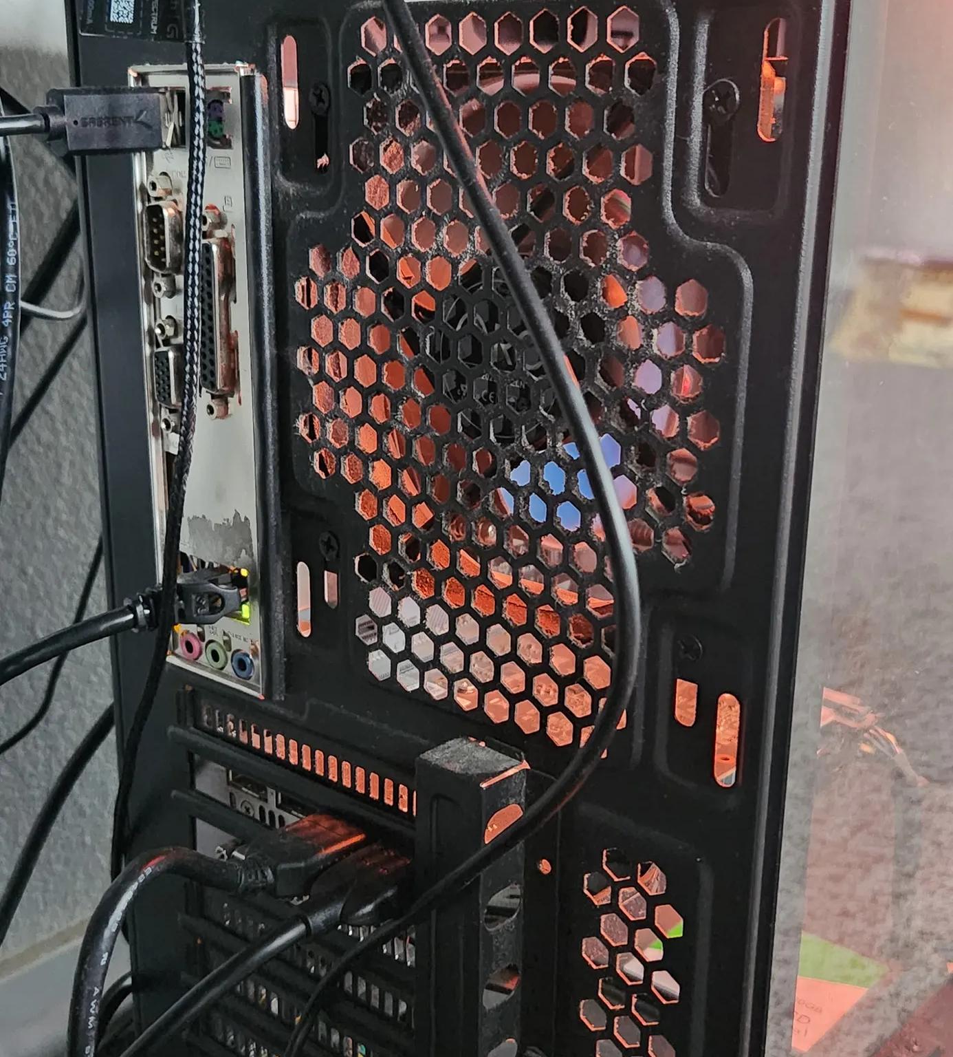 iBUYPOWER TRACE940 // Intel Core i7-8700, 16GB DDR3 RAM, NVIDIA GTX 1060 3GB, 1TB HDD + 120GB SSD