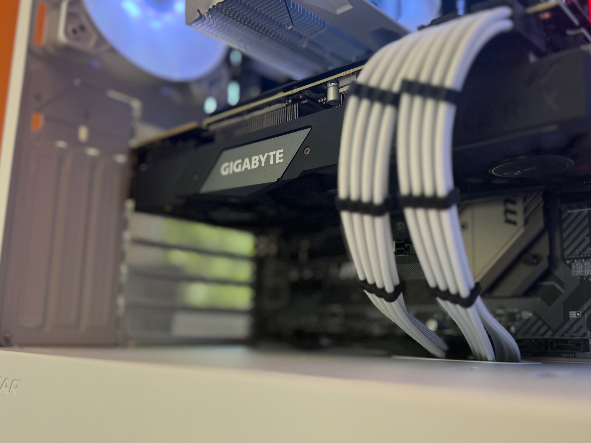 ❄️RTX 2070 Super | Ryzen 7 2700 | 16GB DDR4 | 1TB SSD❄️
