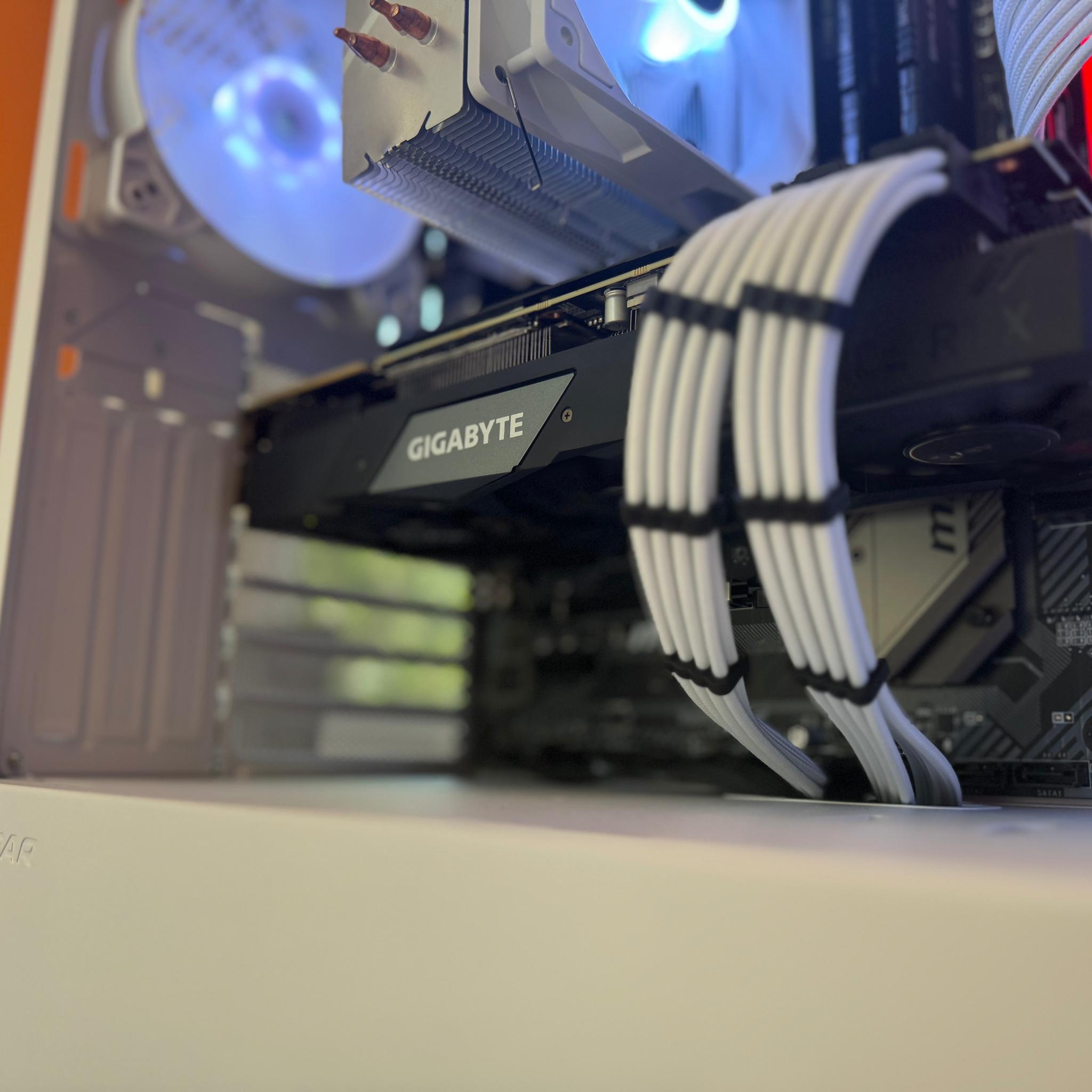 ❄️RTX 2070 Super | Ryzen 7 2700 | 16GB DDR4 | 1TB SSD❄️