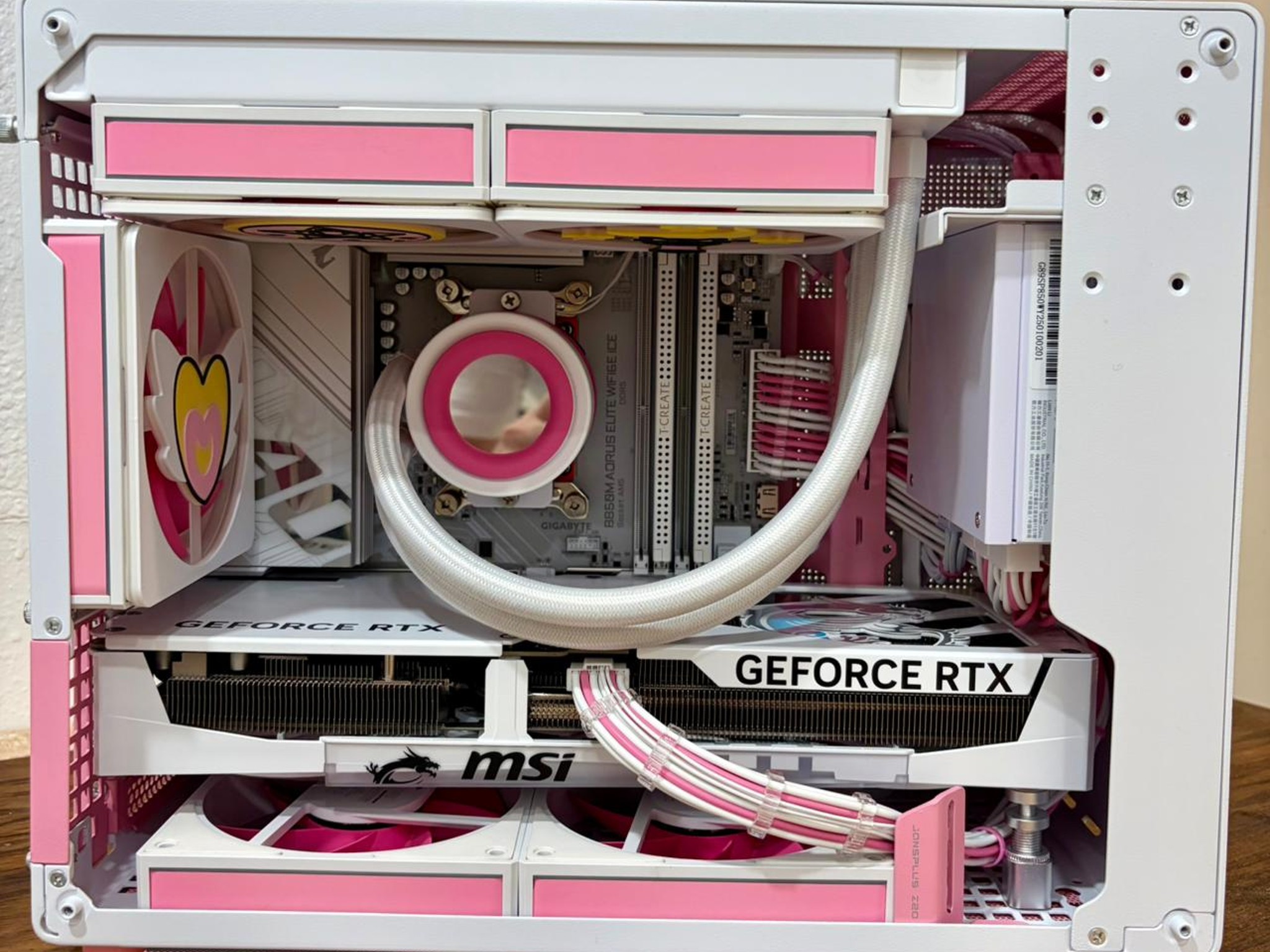"SAILOR MOON" PC RTX 5080