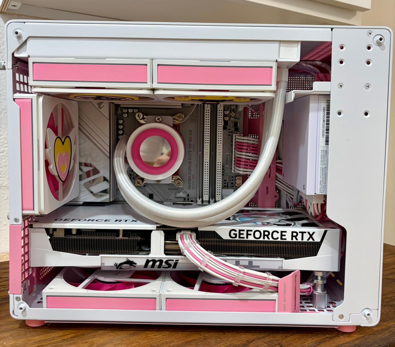 "SAILOR MOON" PC RTX 5080