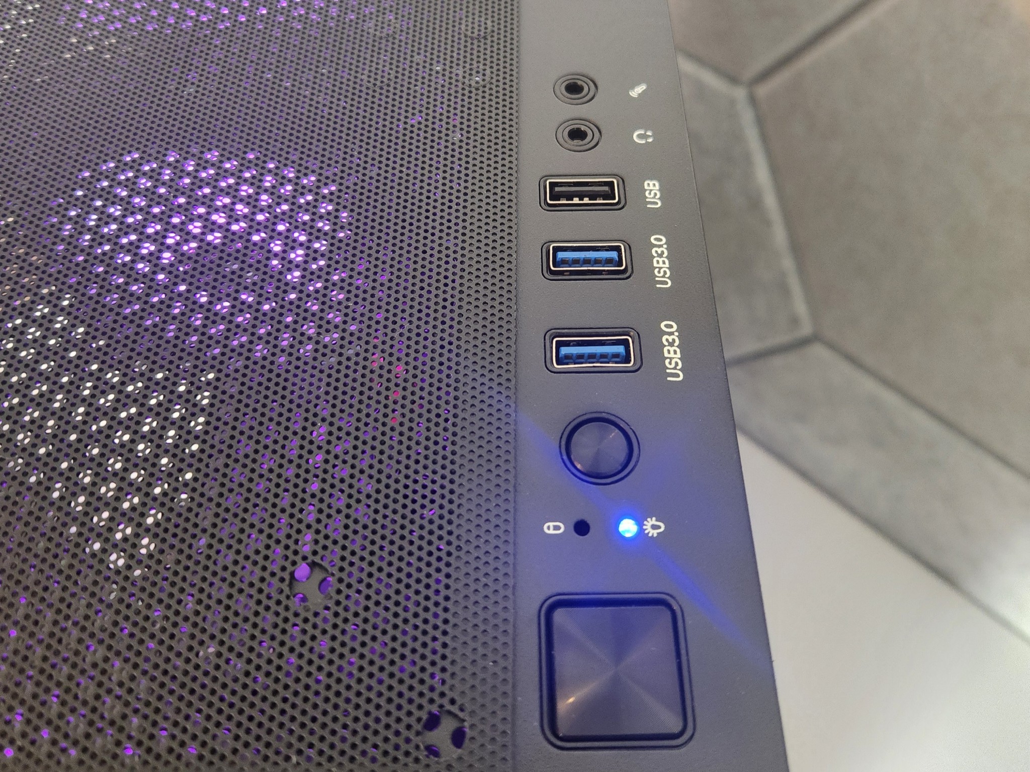 Gaming PC | RTX 2080 Super | Ryzen 5 3600 | 16GB RAM | 512GB NVMe SSD | Free Shipping | WIFI/BT