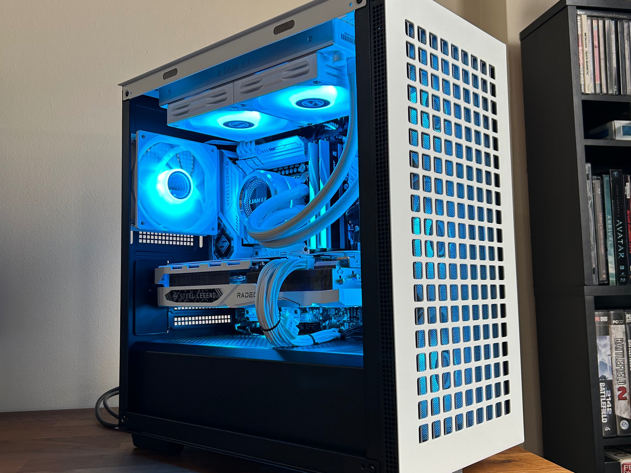 **WEEKEND SALE** RX 7800XT | Intel Core i7 12700KF | 32GB DDR5 | The Mini Legend XT
