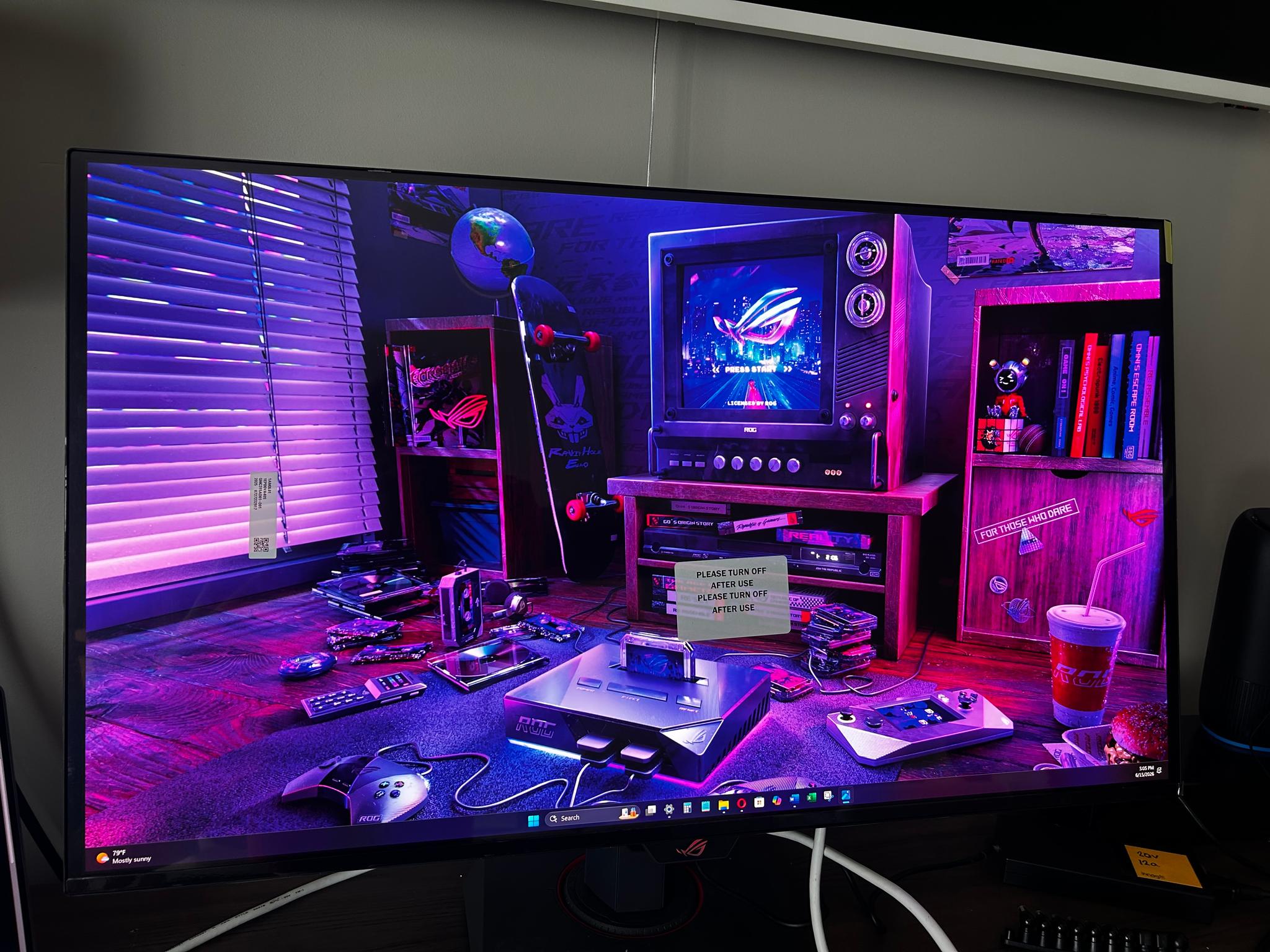 NEW ASUS ROG Strix 32" QD-OLED 4K (3840x2160) (165Hz) Gaming Monitor (XG32UCDS)