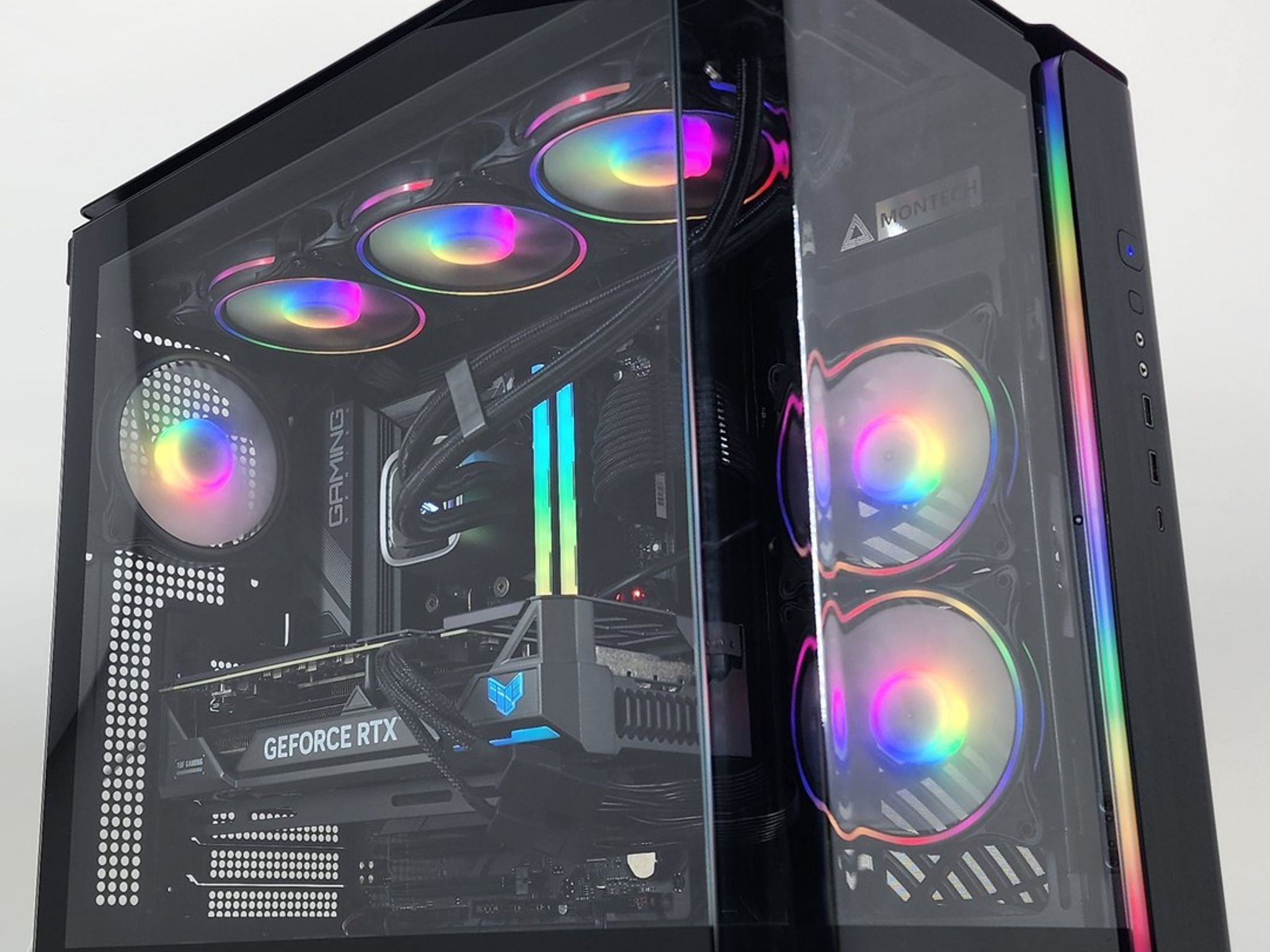 Gaming PC Ryzen 7 7800X3D 32GB RAM 1TB SSD RTX 4070 Ti 12GB Windows 11 Computer