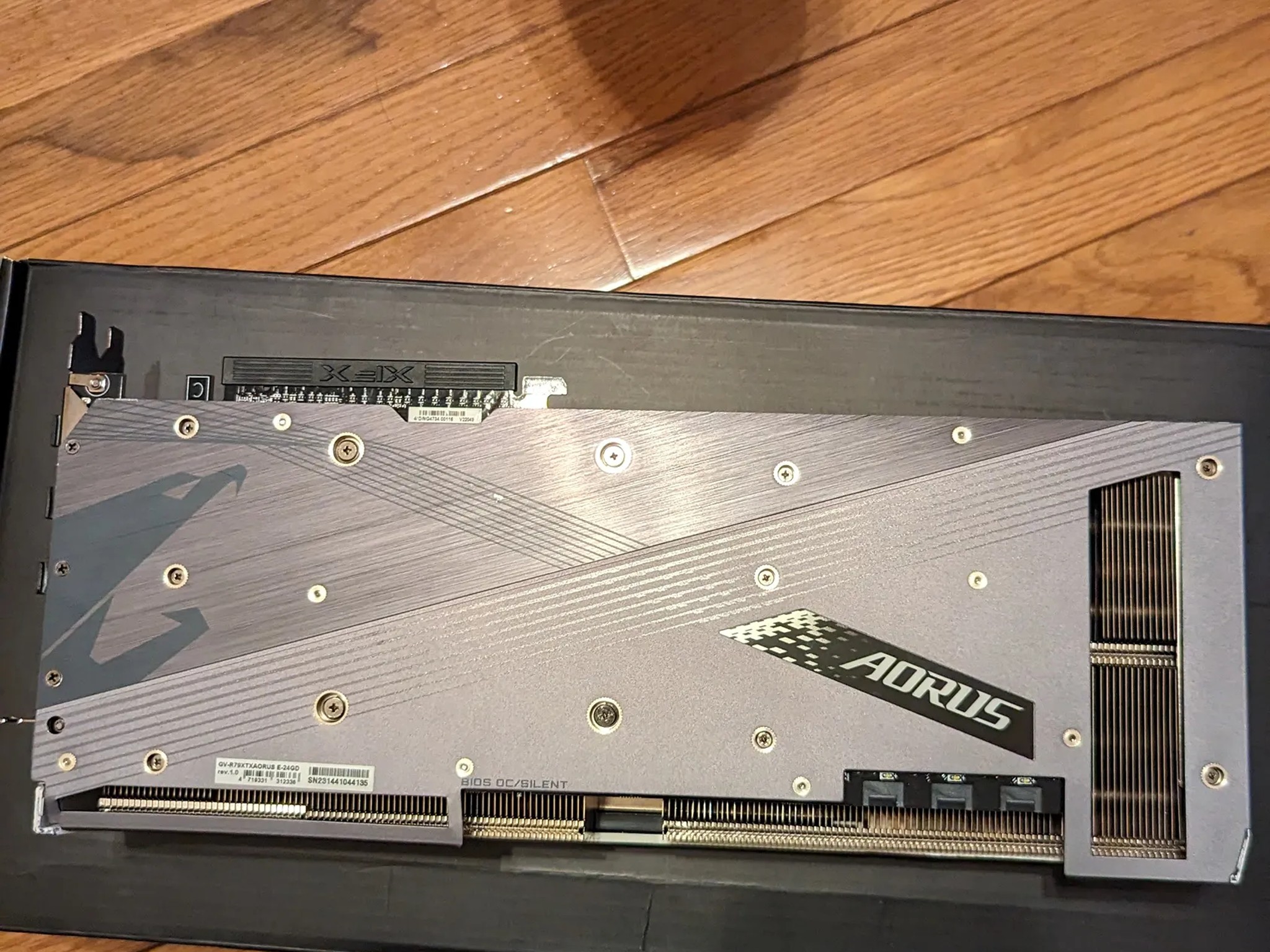 White AORUS Radeon™ RX 7900 XTX ELITE 24G