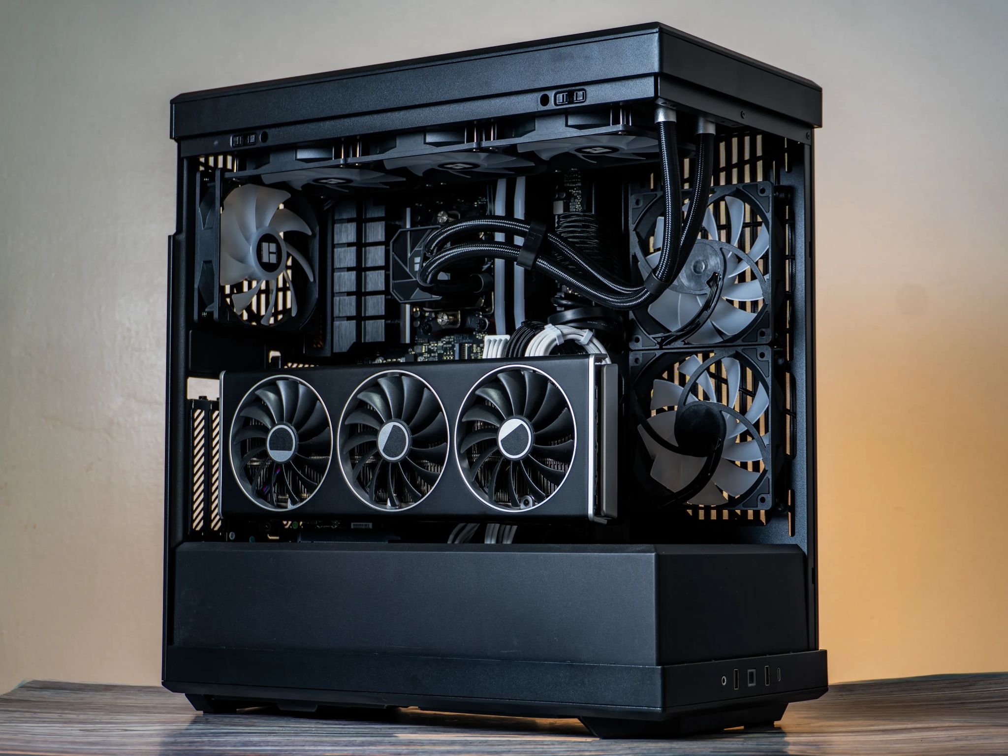 🔥RX 7900XTX+ Ryzen 7 7800X3D | 32GB DDR5 | 2 TB SSD | Wifi 6 & Bluetooth🔥