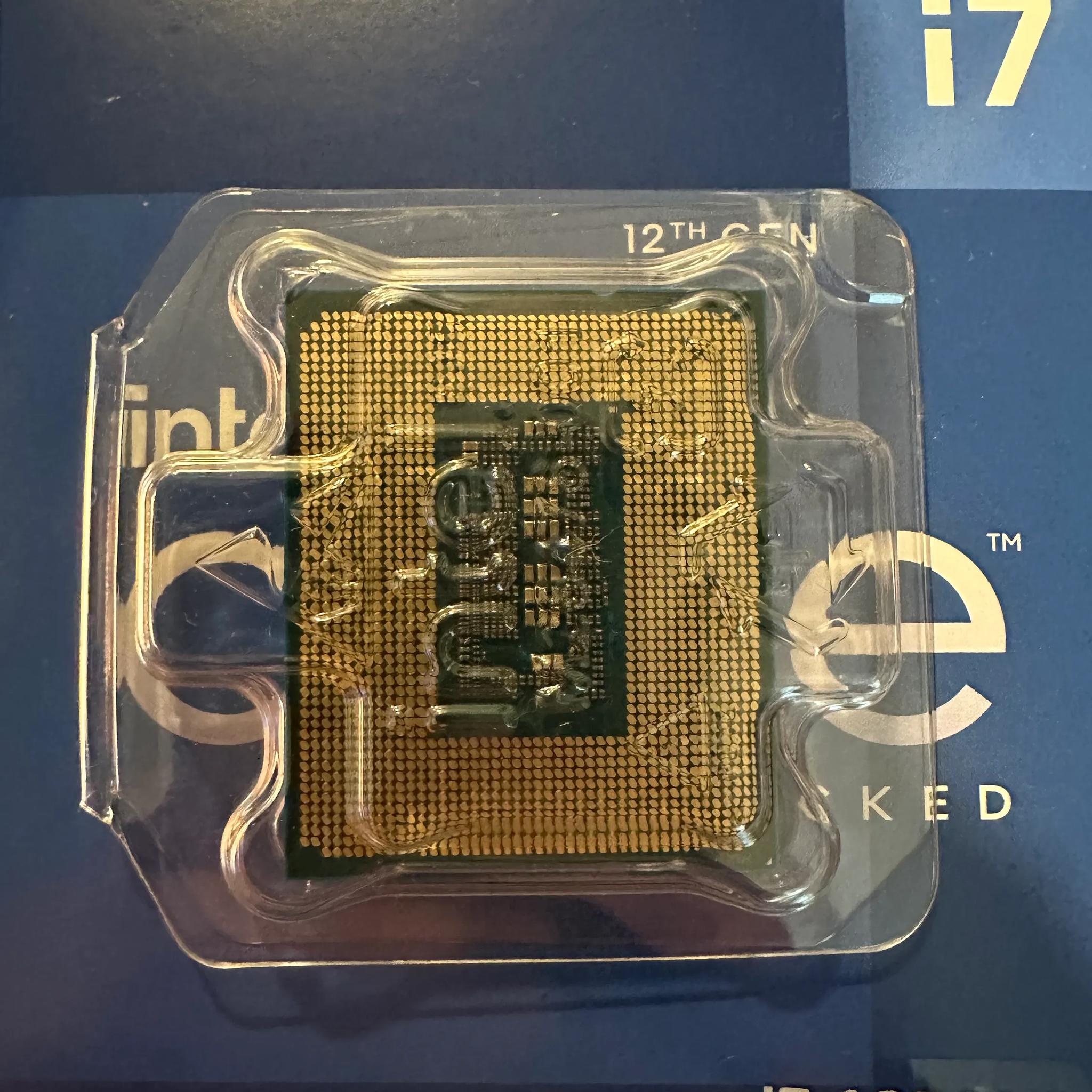 Intel i7 12700k