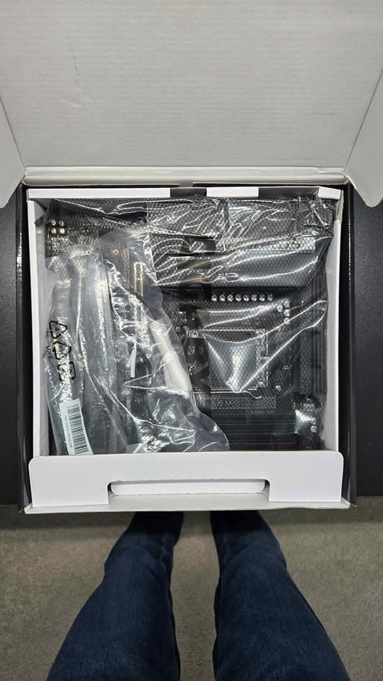 B650M Aorus Elite AX, M-ATX, AM5 Motherboard