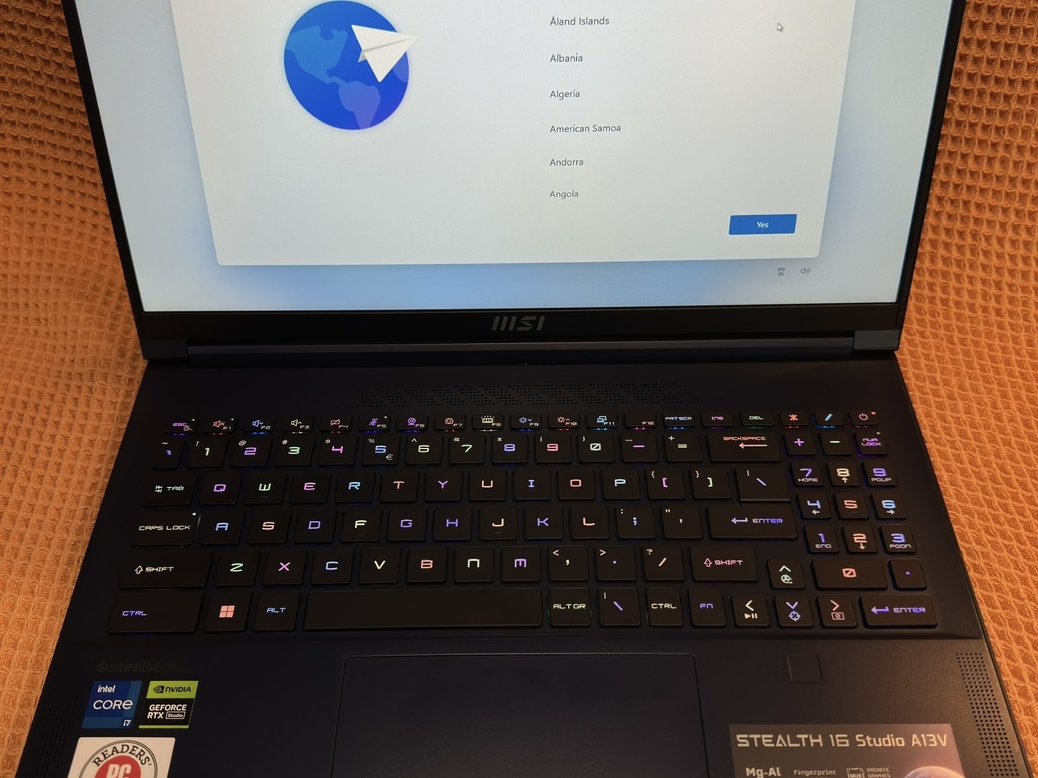 MSI Stealth 16 Studio A13VG *RTX 4070*