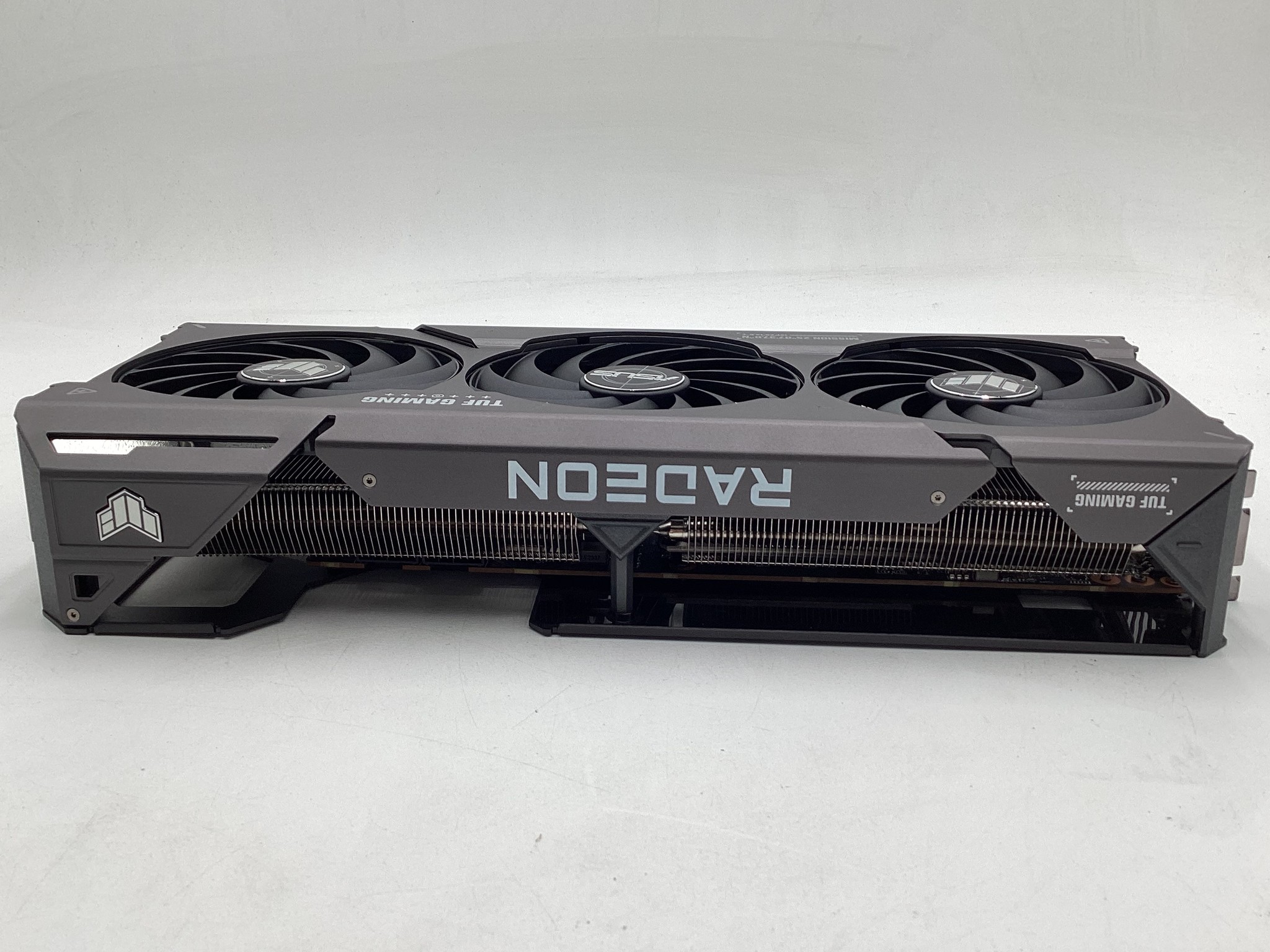 ASUS TUF Gaming Radeon™ RX 7800 XT OC Edition 16GB GDDR6 (PCIe 4.0, 12GB GDDR6, HDMI 2.1