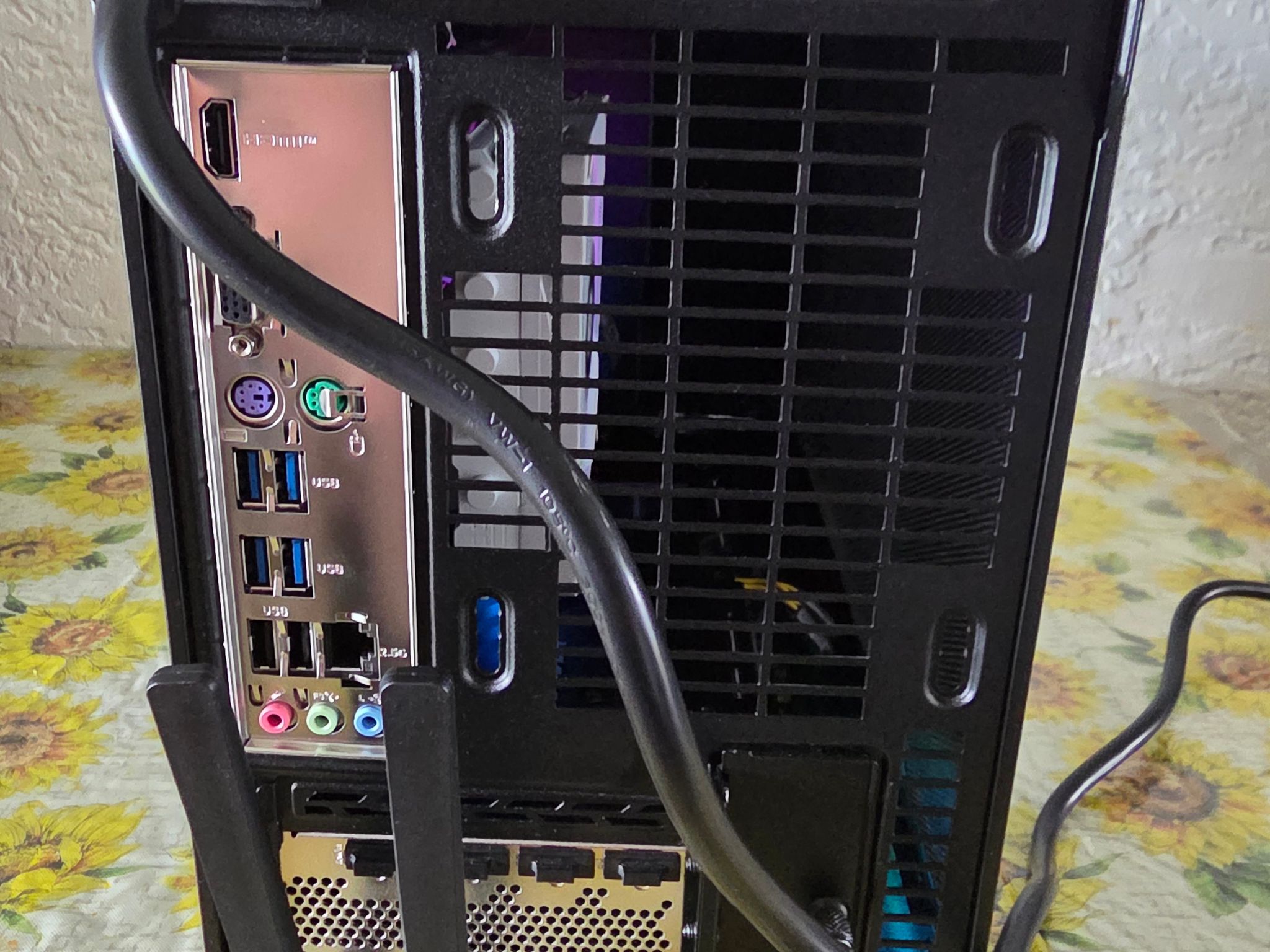 Ryzen 5 9600X / ARC B570 / 1TB NVME / 16GB DDR5 / WINDOWS 11 HOME