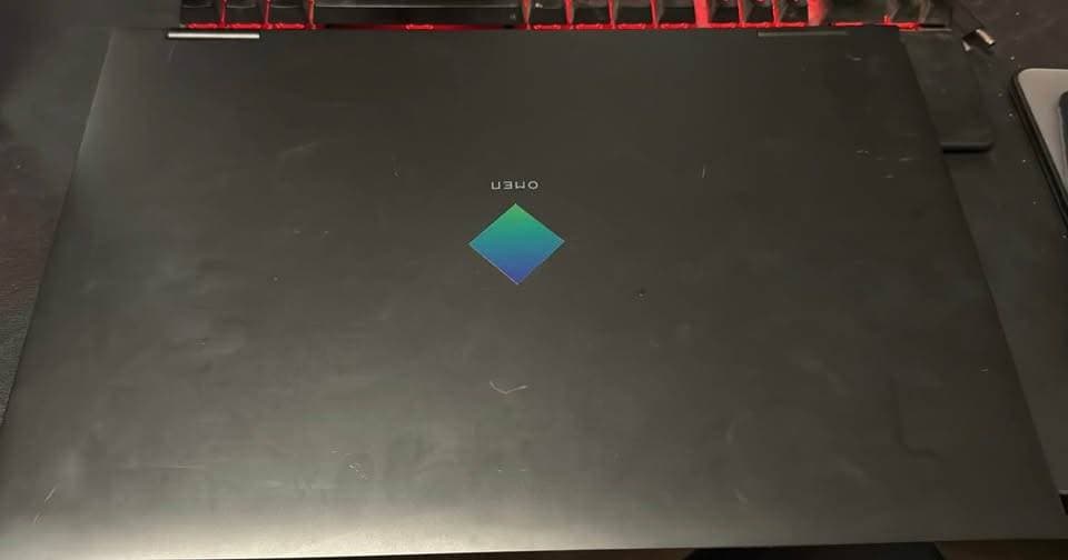HP OMEN 17-ck2047nr Gaming Laptop