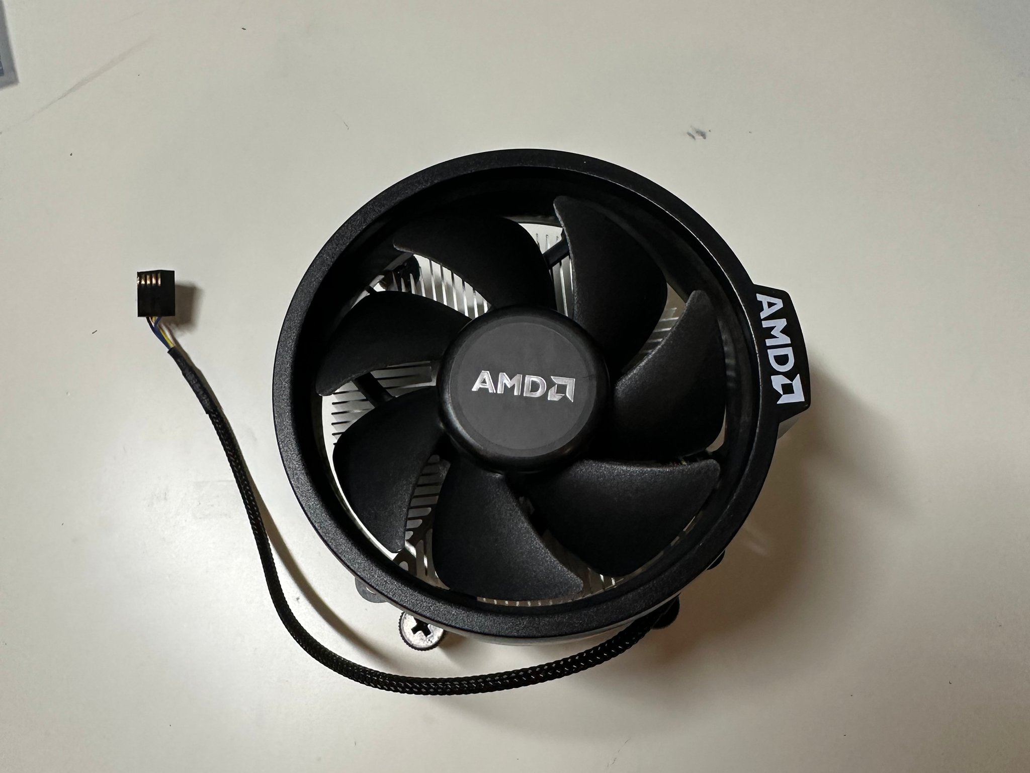 🥷 AMD Wraith Stealth Stock Cooler