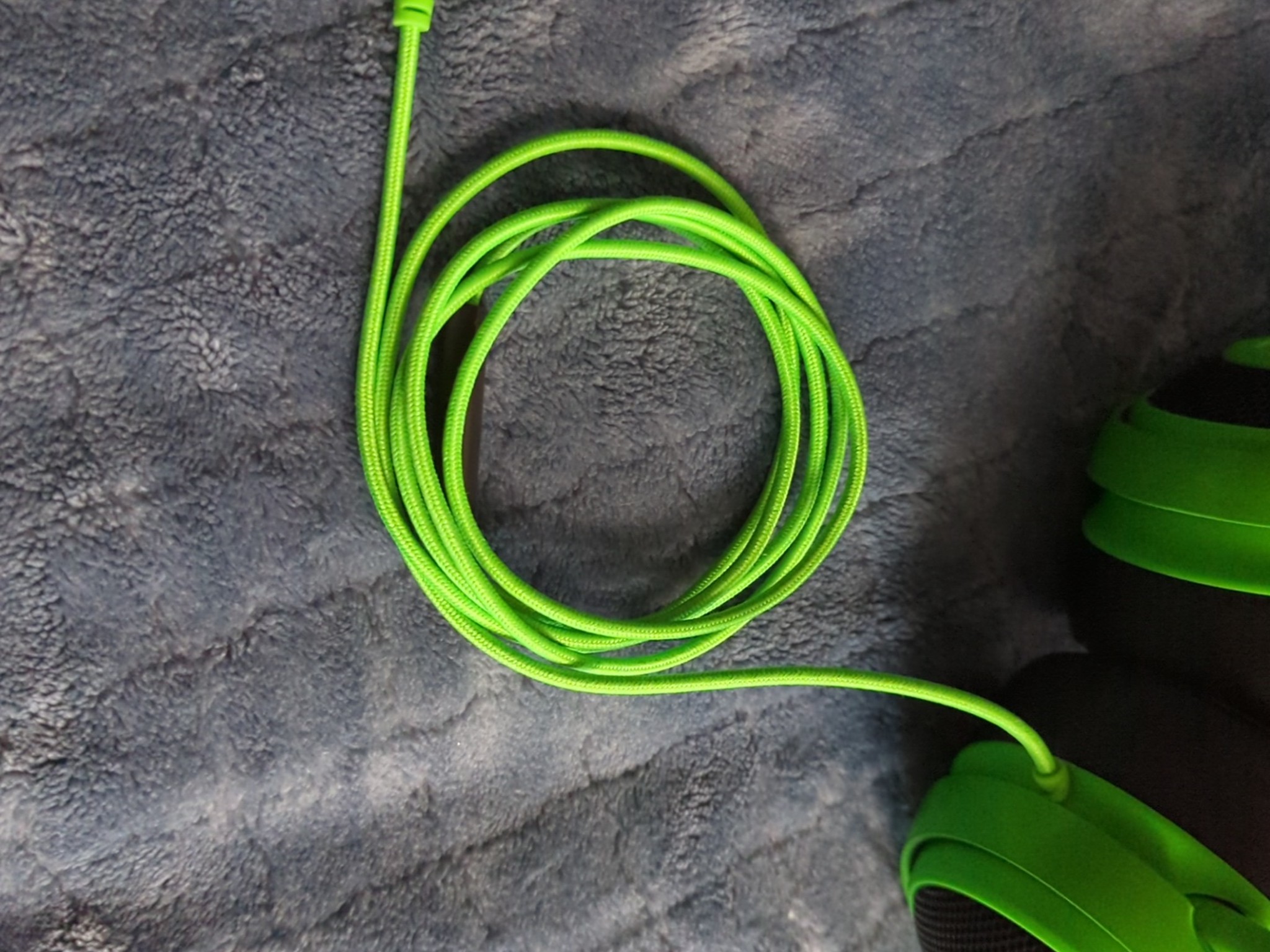 Razer Kraken Pro V2 Headset (Green)